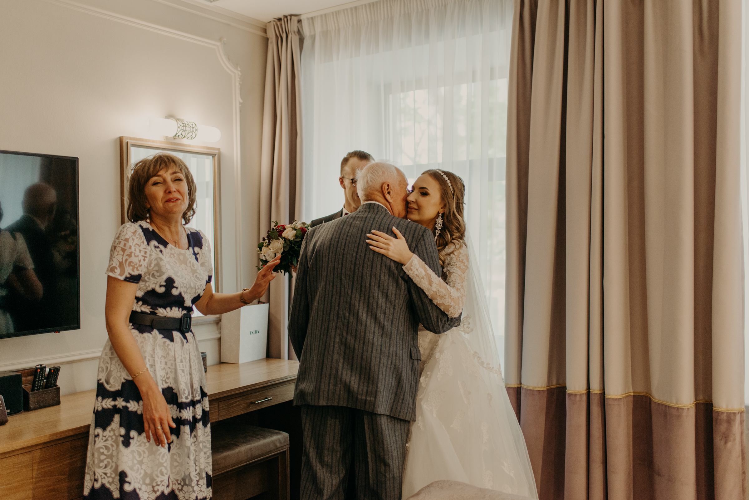 Небольшая семейная свадьба Валерии и Никиты. Свадебный фотограф в Санкт-Петербурге Венера Ахметова