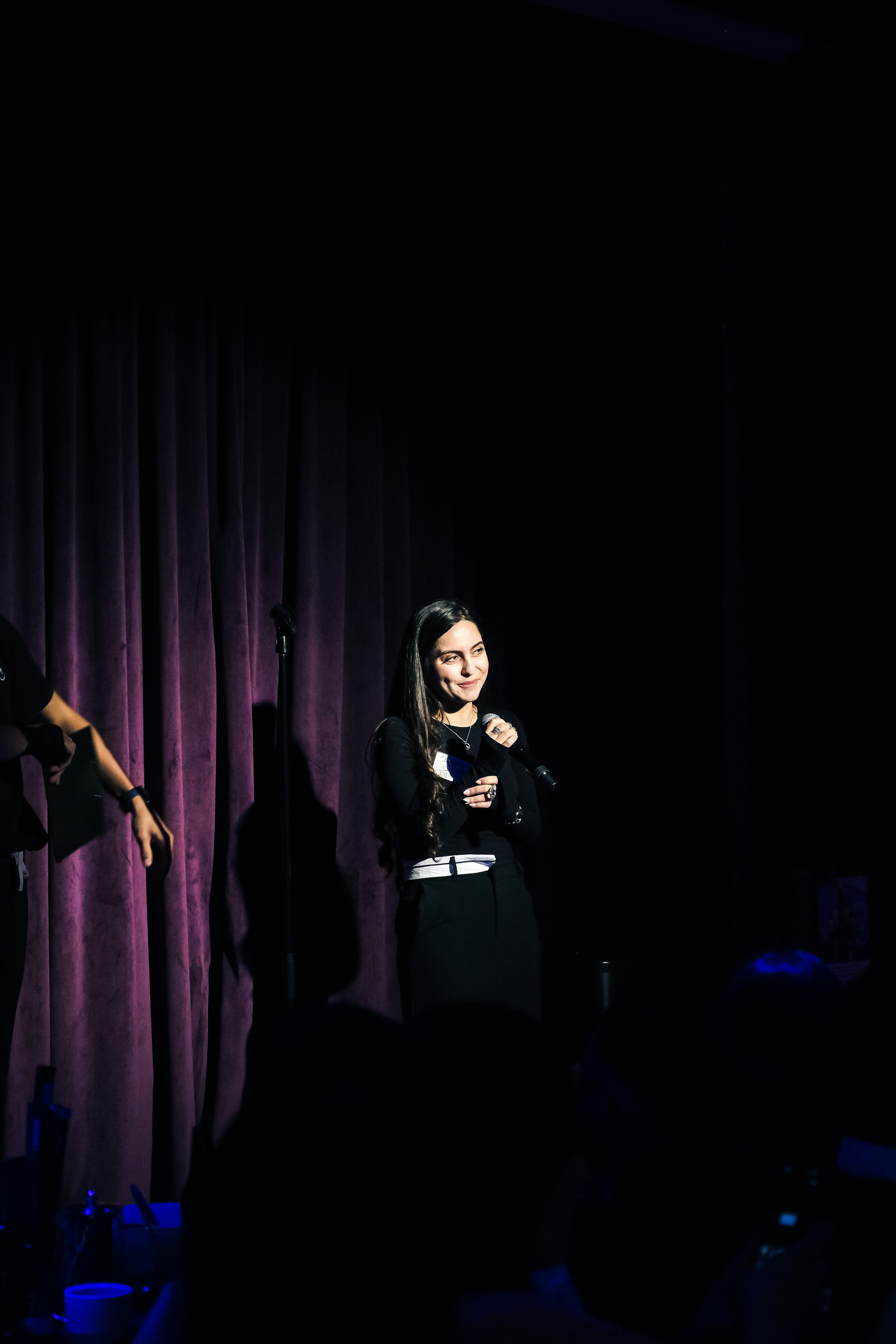 L’ILONA charity. ANNA SHORT | Photographer