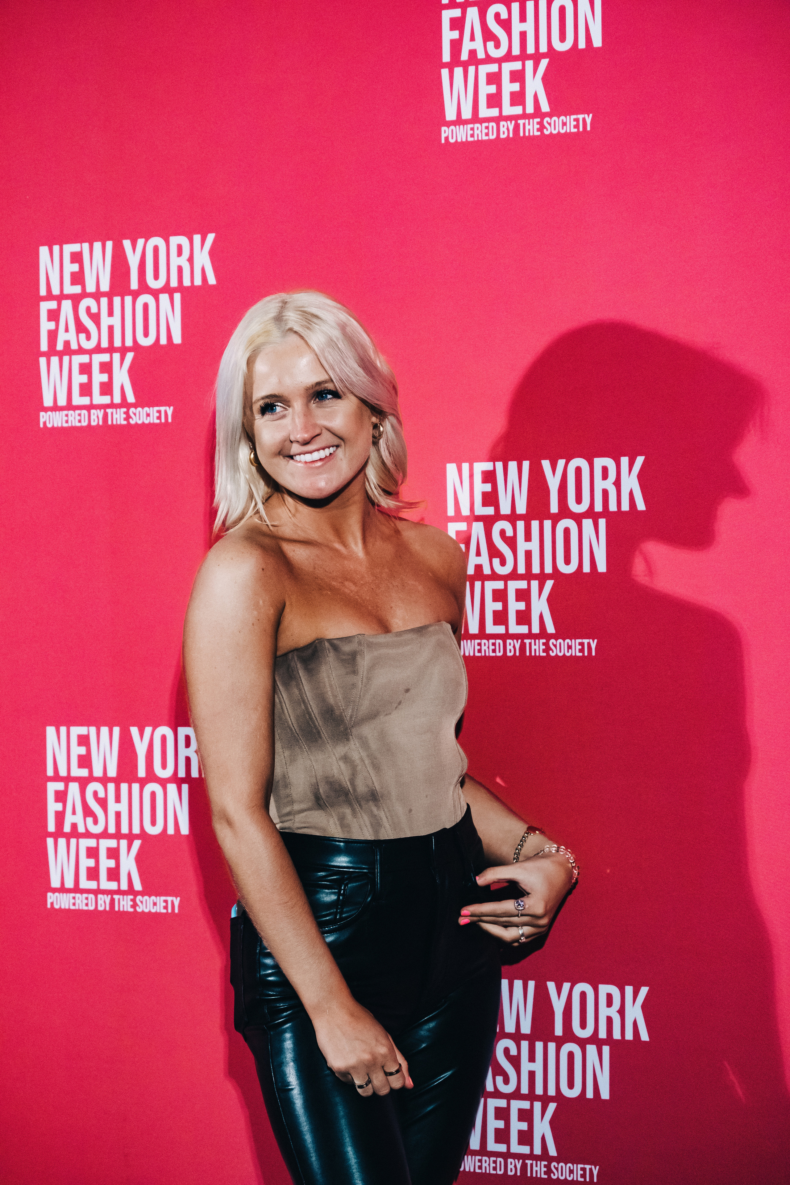 NEW YORK FASHION WEEK. ANNA SHORT | Photographer