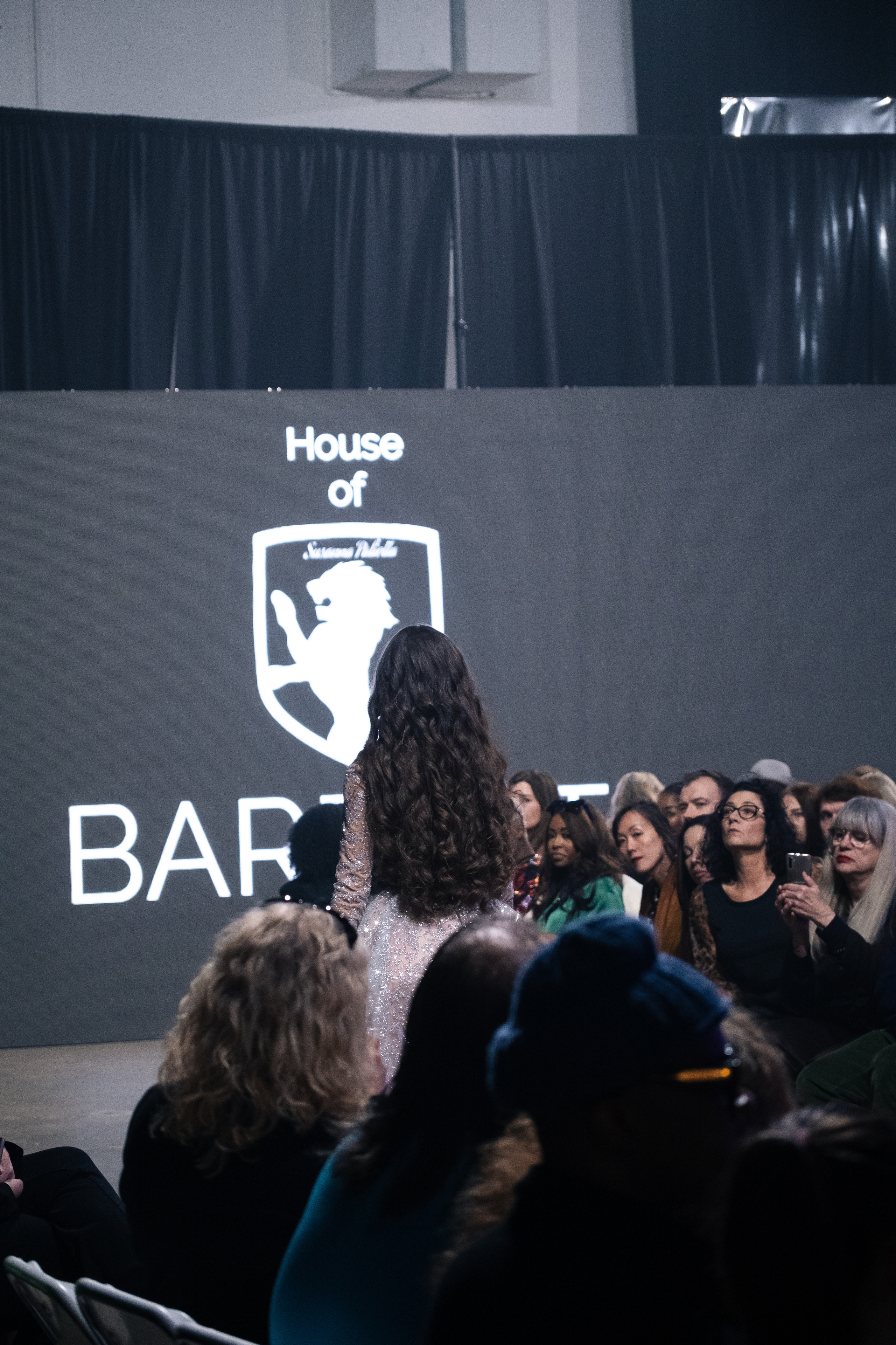 NEW YORK FASHION WEEK. ANNA SHORT | Photographer