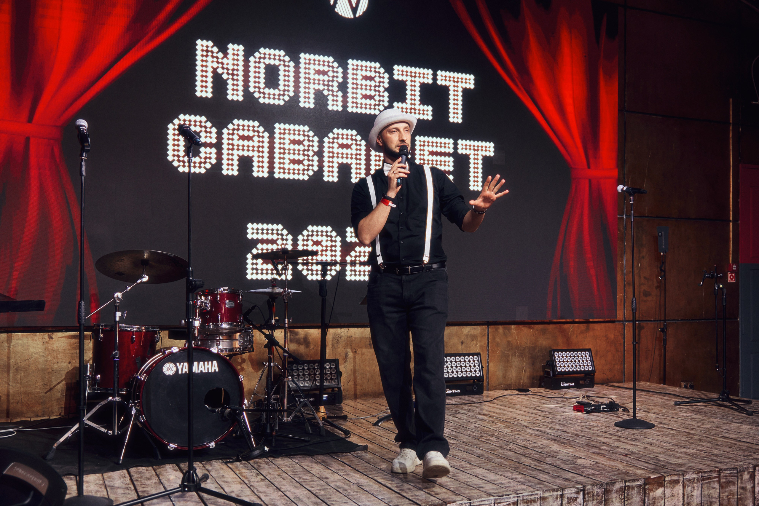 Norbit Cabaret. Фотограф Дмитрий Тур — профессиональная фотосъемка мероприятий и портретов в Москве и Московской области