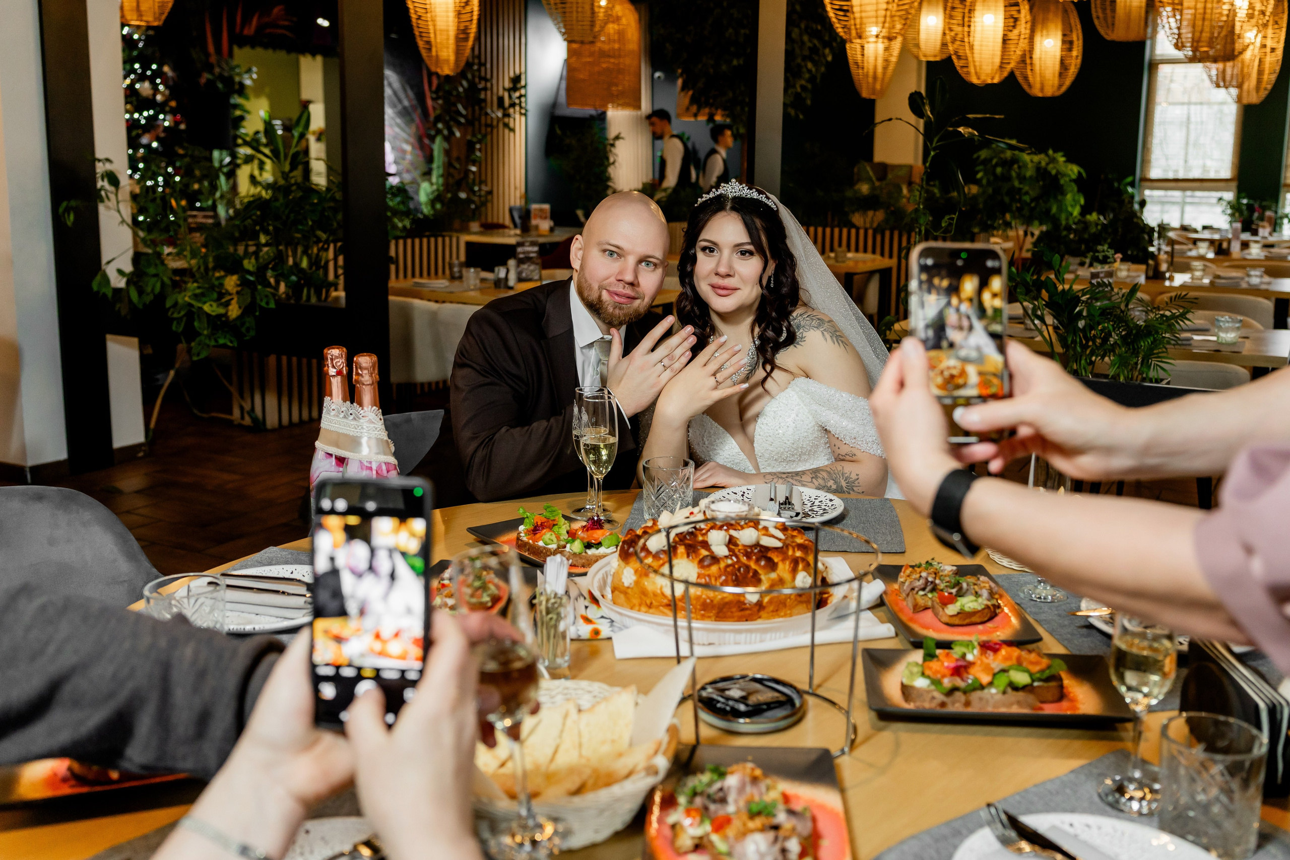 Дарина и Александр. Сборы невесты, загс, банкет. Фотограф и видеограф в Москве и Московской области Мария Вишня