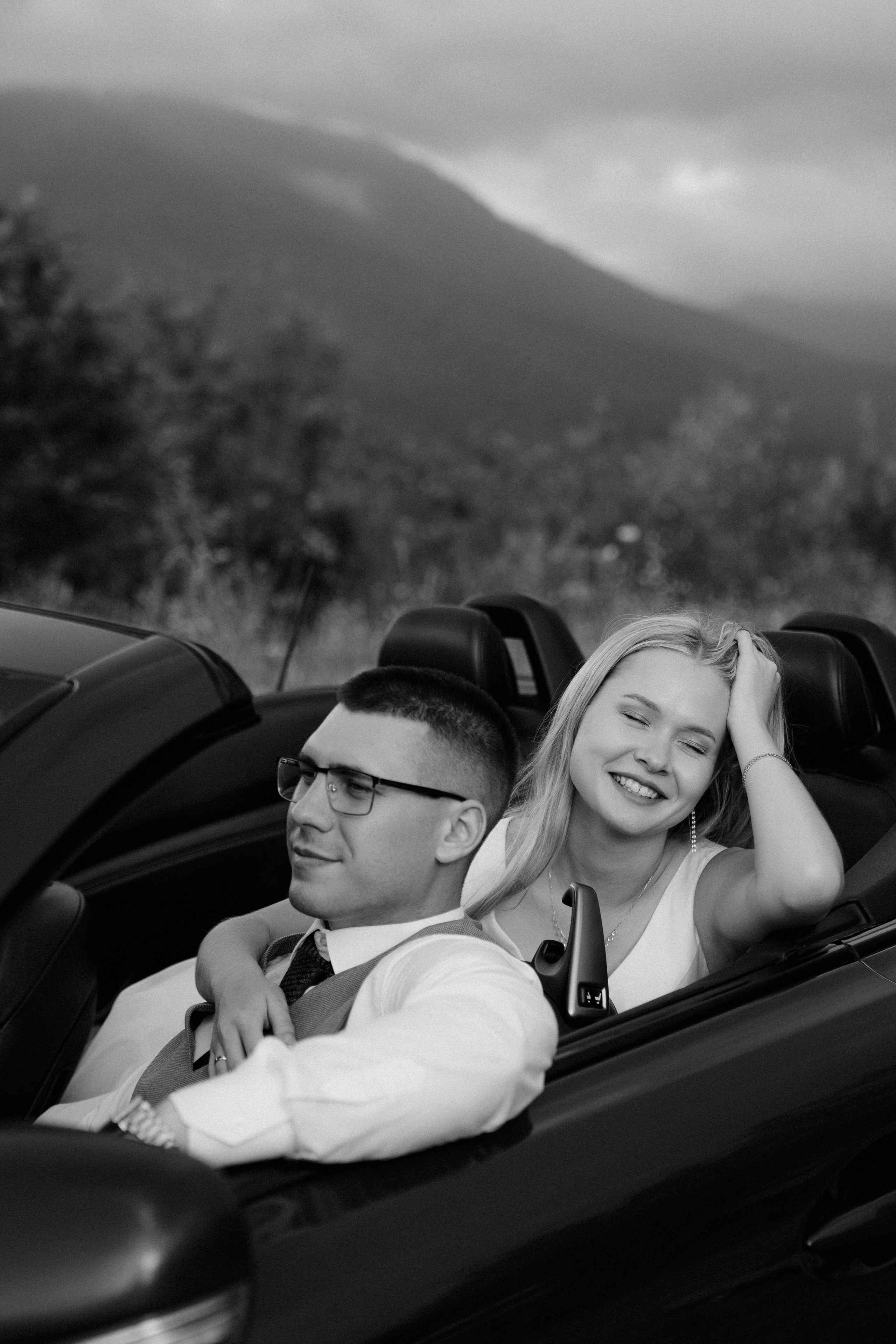 Свадебный фотограф Сочи Адлер Красная поляна фототур на кабриолете. Свадебный фотограф в Сочи и Адлере — Фотосессии на море и в горах | Виктор Рогулев