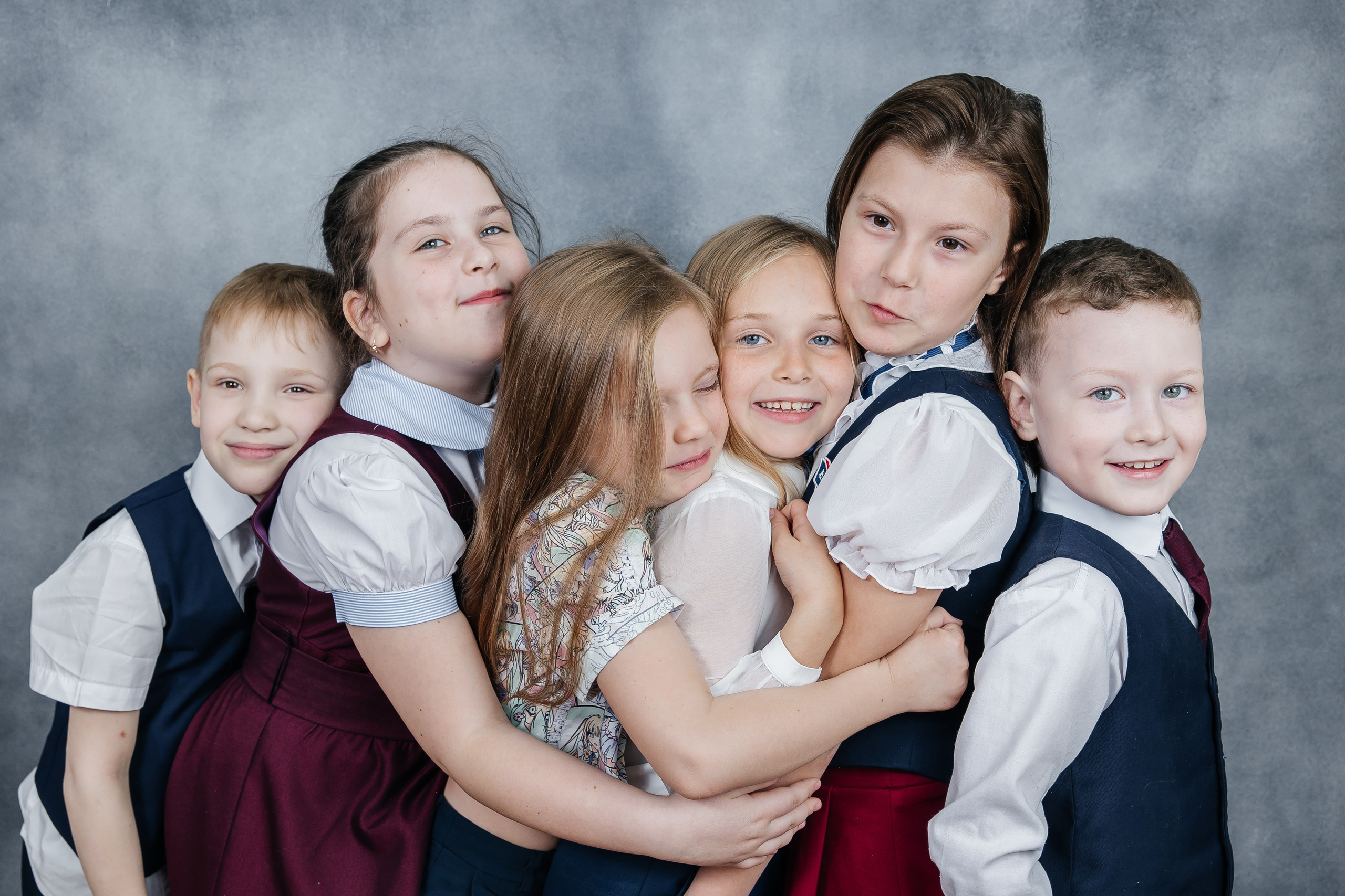 Школьные друзья. Школьный фотограф в Новосибирске Наталья Иванченко