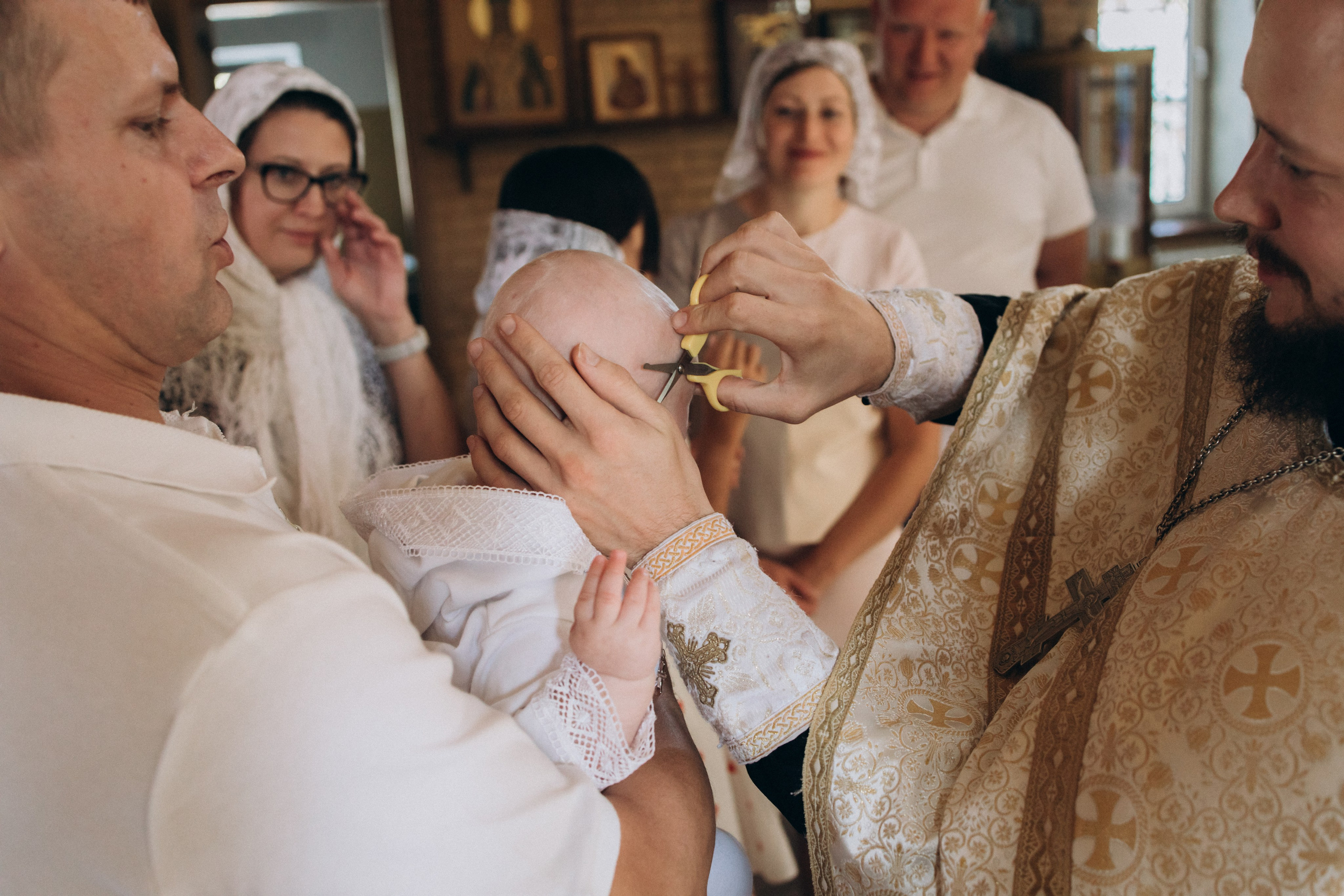 Таинство Крещения Антона в Церкви Архангела Михаила. Детский и семейный фотограф в Пушкино, Мытищи, Москва Сергеева Светлана
