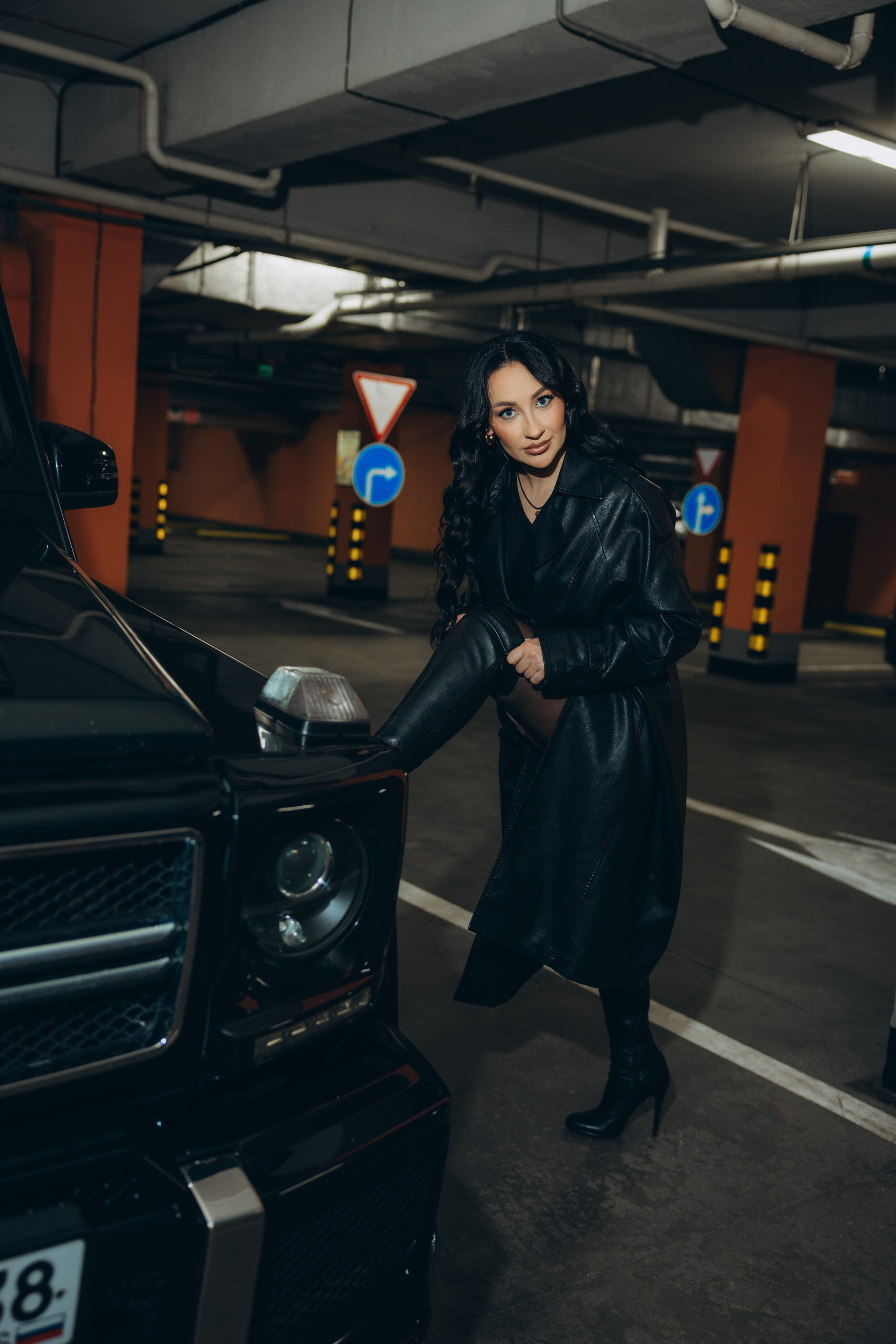 На парковке. Свадебный, семейный фотограф в Иркутске Светлана Макаричева