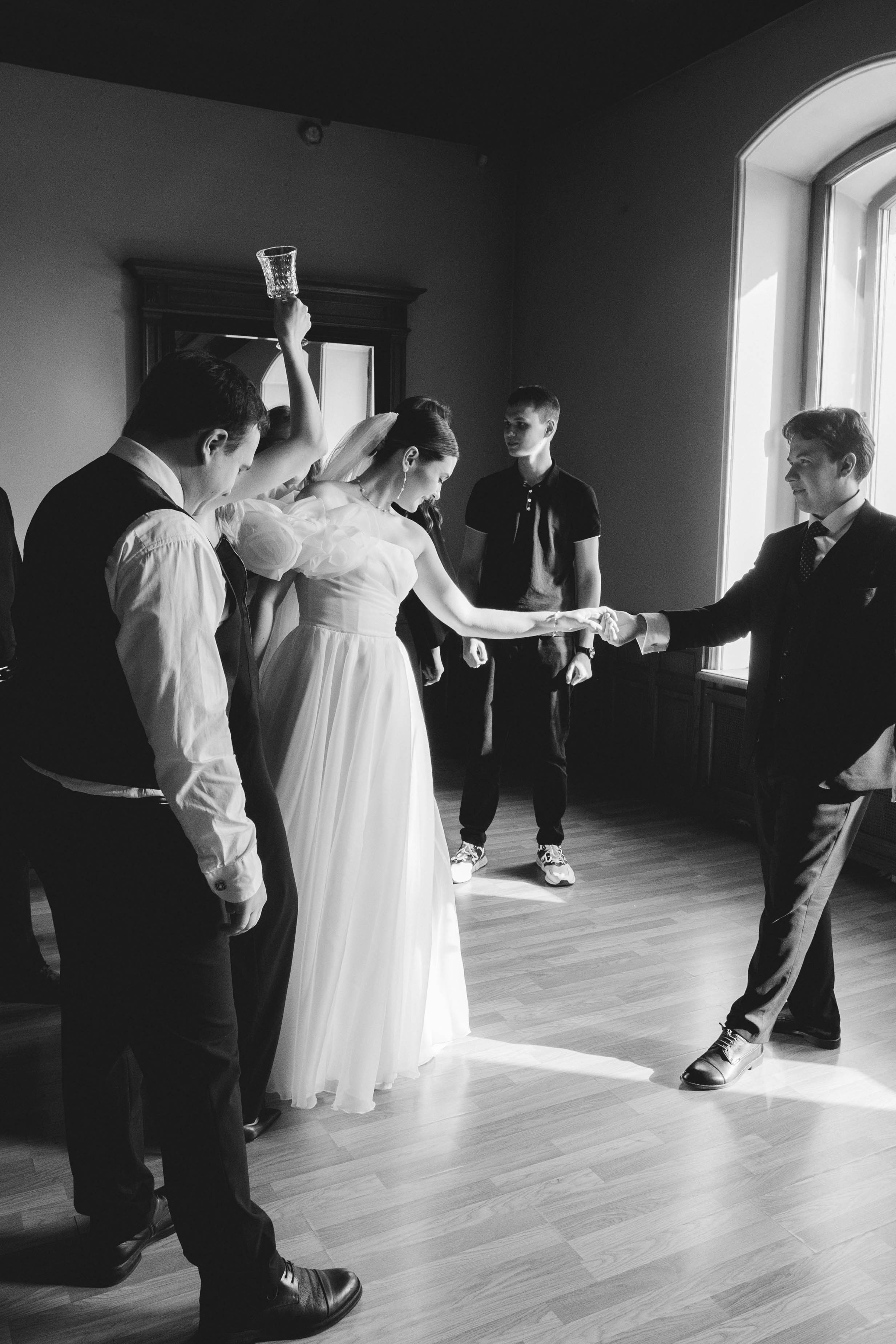 Камерная свадьба. Свадебные и индивидуальные съемки в Санкт-Петербурге фотограф Анна Жирохова