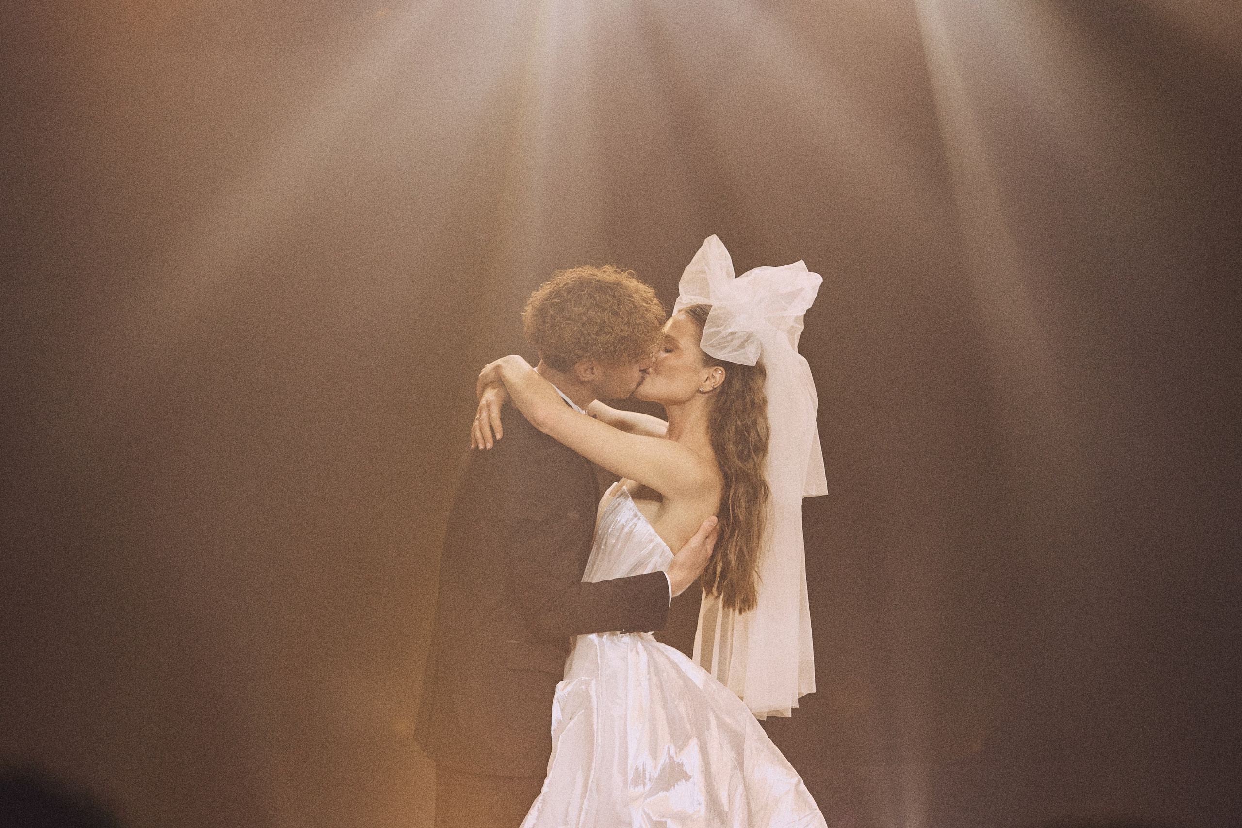 VIBE&VELVET. Дмитрий Мазуркевич: Профессиональный Репортажный Фотограф