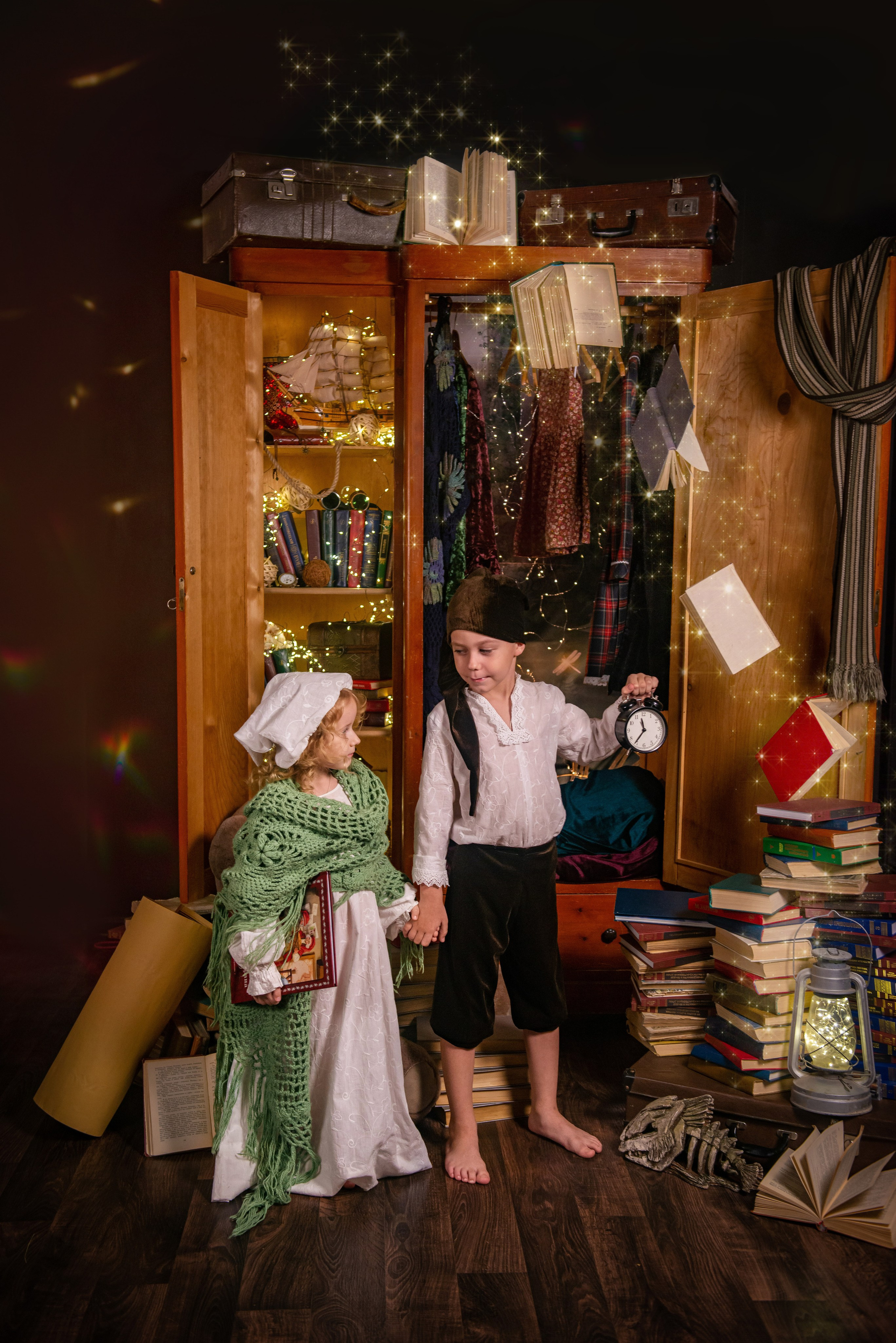 Волшебный шкаф. Татьяна Гойда портретный и семейный фотограф Ленск. Выпускные альбомы