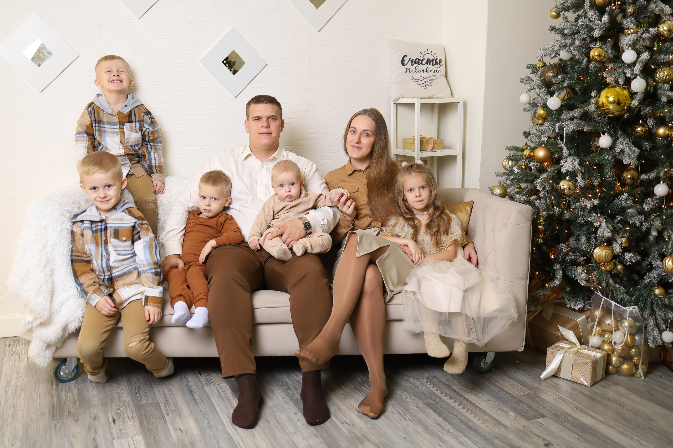 4 сыночка и лапочка дочка. Фотограф в Туле Аушева Юлия