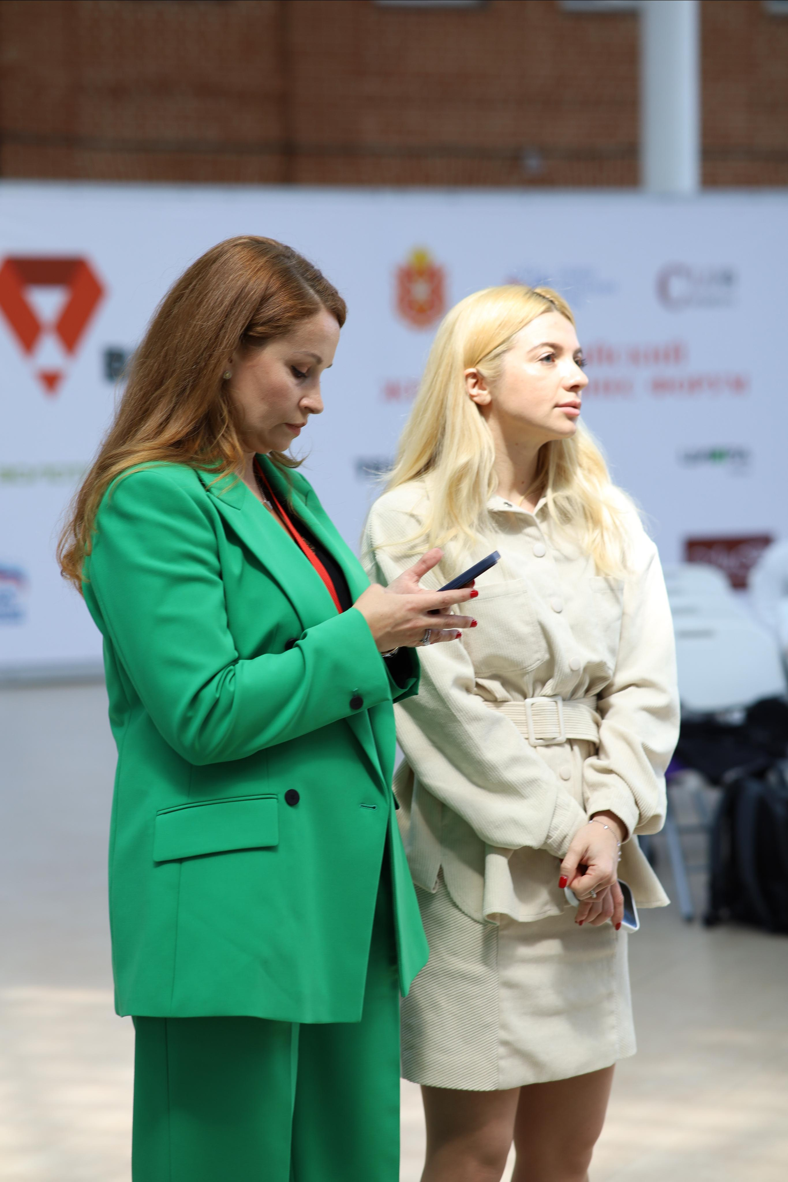 Тульский женский бизнес форум «ВМЕСТЕ». Фотограф в Туле Аушева Юлия