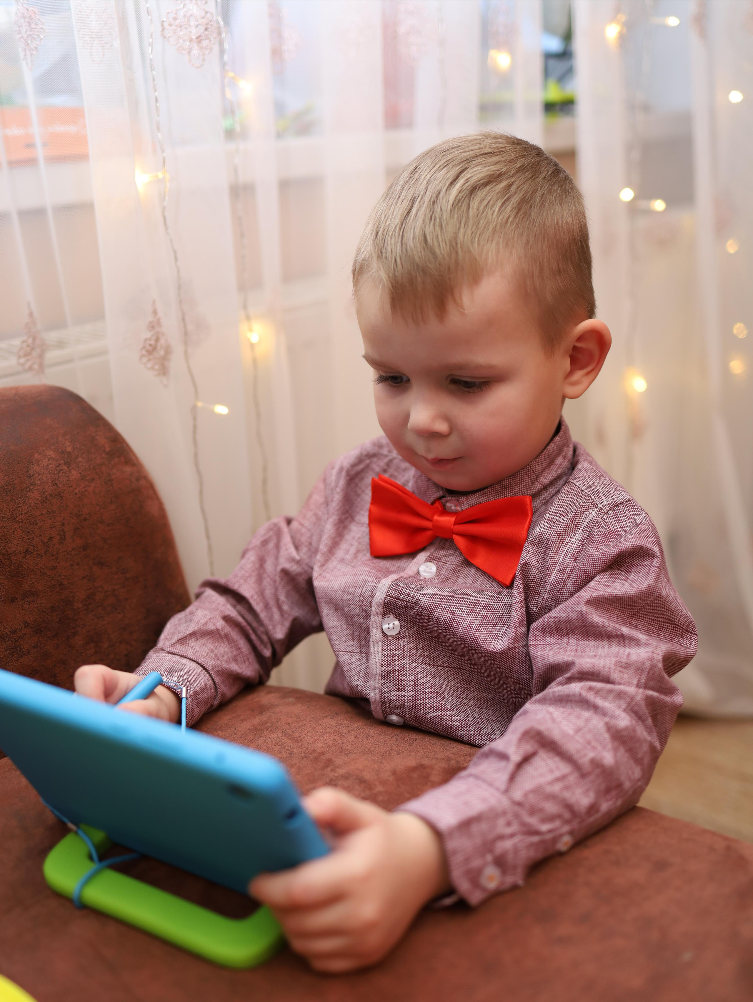 Артему 5 лет. Фотограф в Туле Аушева Юлия