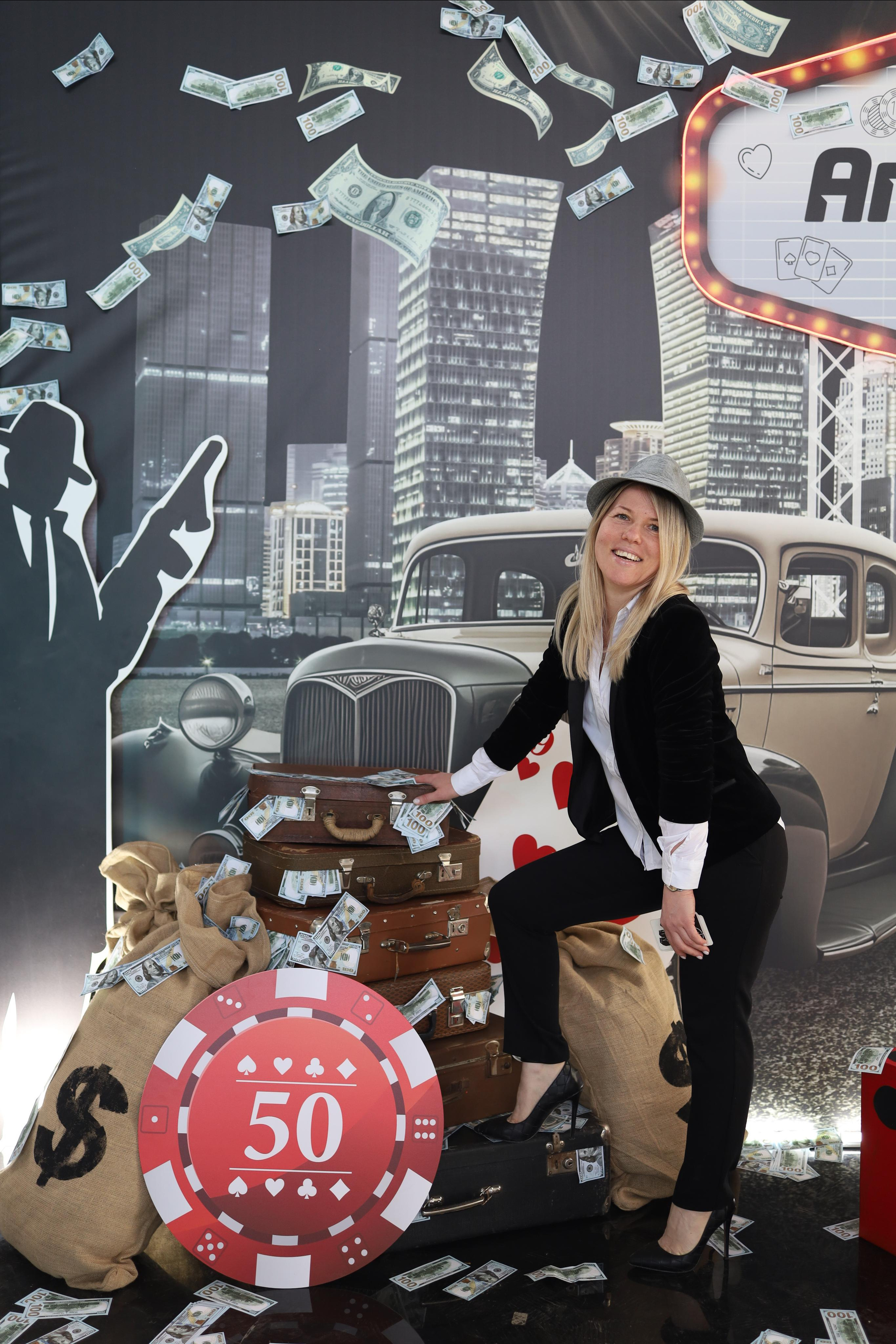 Event — агентство ФиШ корпоратив в стиле «Мафия». Фотограф в Туле Аушева Юлия