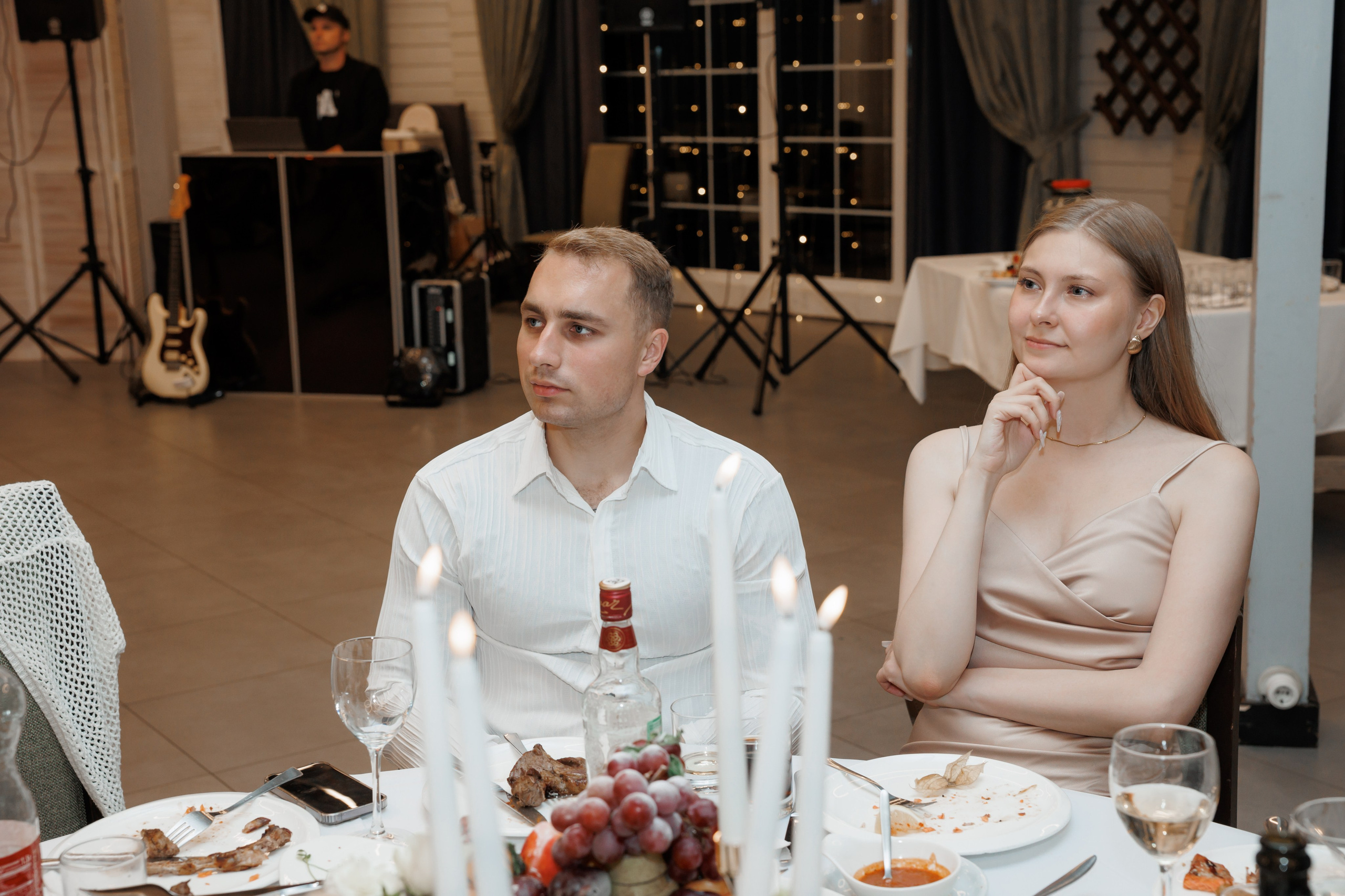 Регистрация в отеле Fish Point, ЗАГС Бутово, прогулка в Остафьево. Свадебный и репортажный фотограф (Москва, Королев и другие)