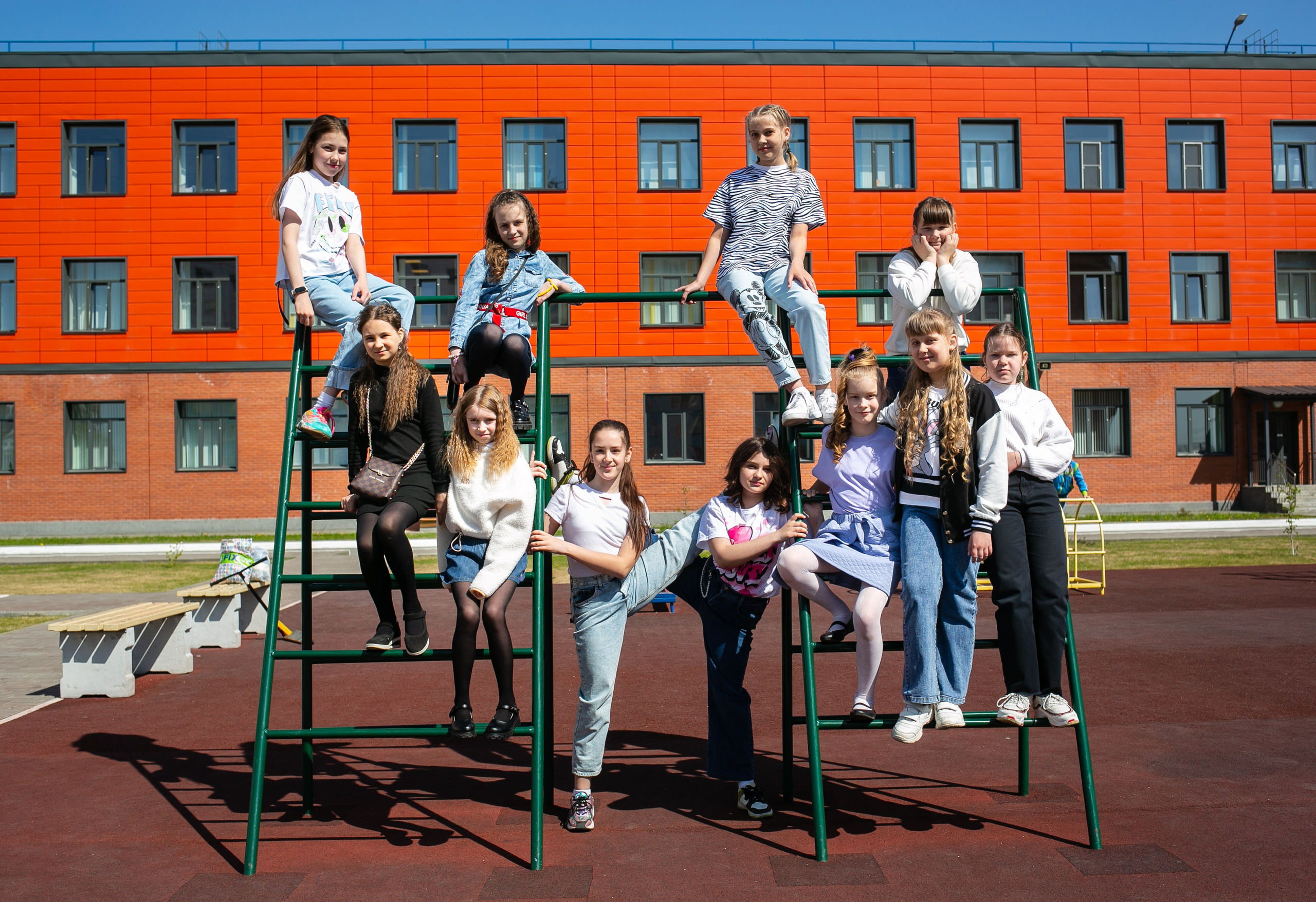 Выпускные и Утренники. Фотограф новорожденных и семейный фотограф НСО г. Бердск Марина Львова