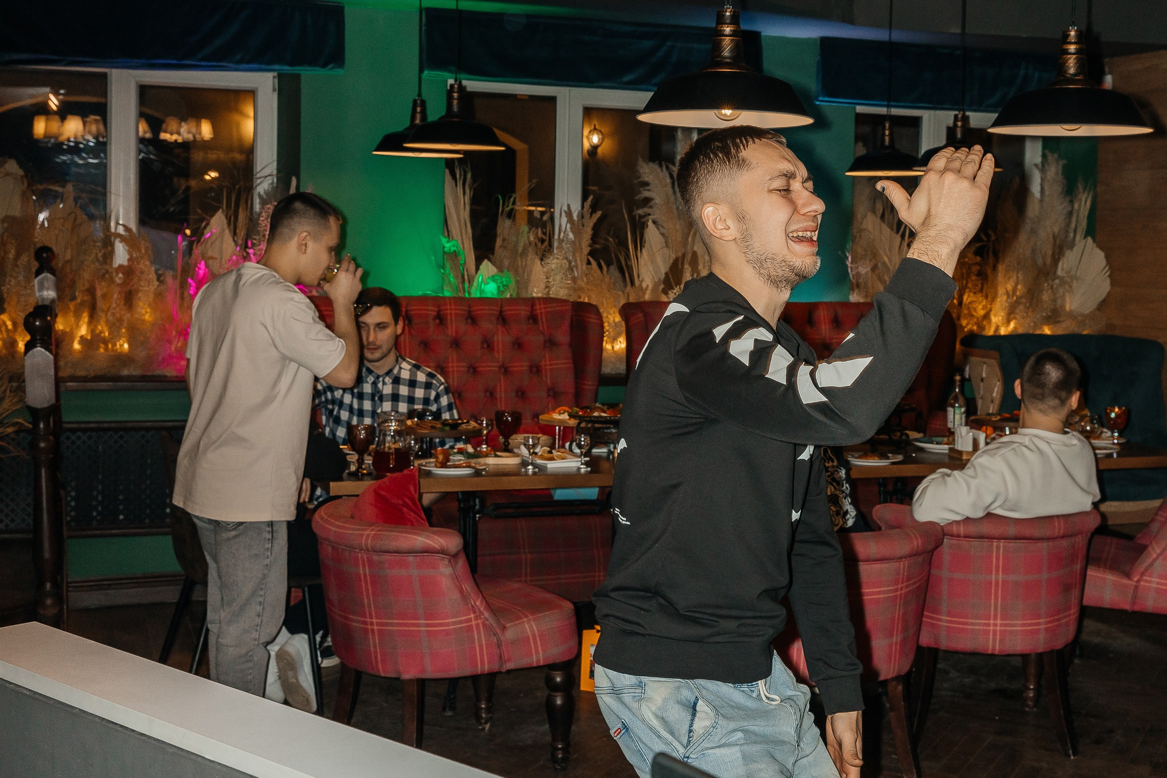 Корпоратив «Автотаун». Свадебный и портретный фотограф в Екатеринбурге Виолетта Куприкова