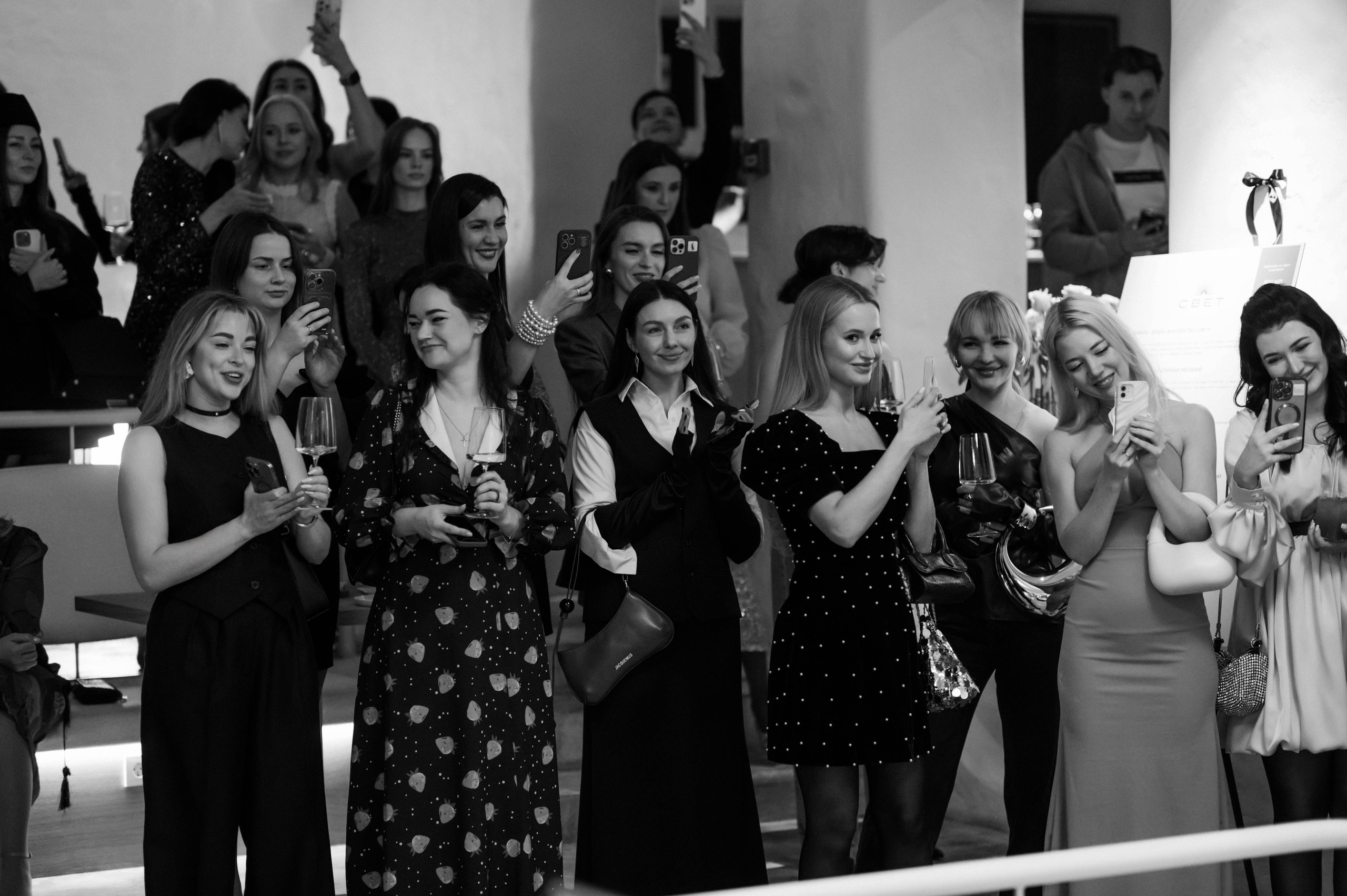 Light. Свадебный фотограф МОСКВА, КРЫМ, СМОЛЕНСК АЛЯ КОНОВАЛОВА