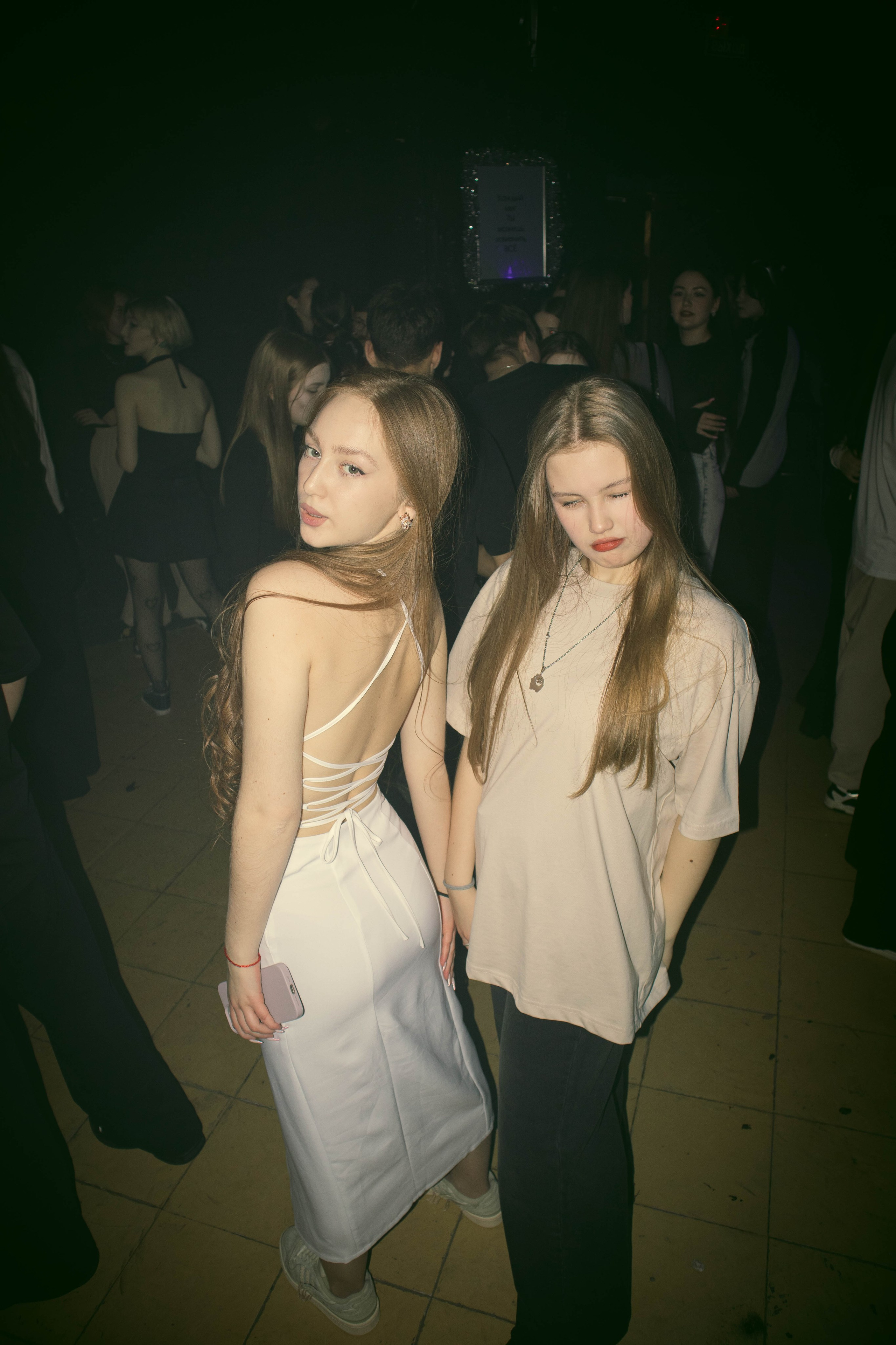 MOSHPIT. Фотограф и видеограф в Бугульме Аня Трутнева