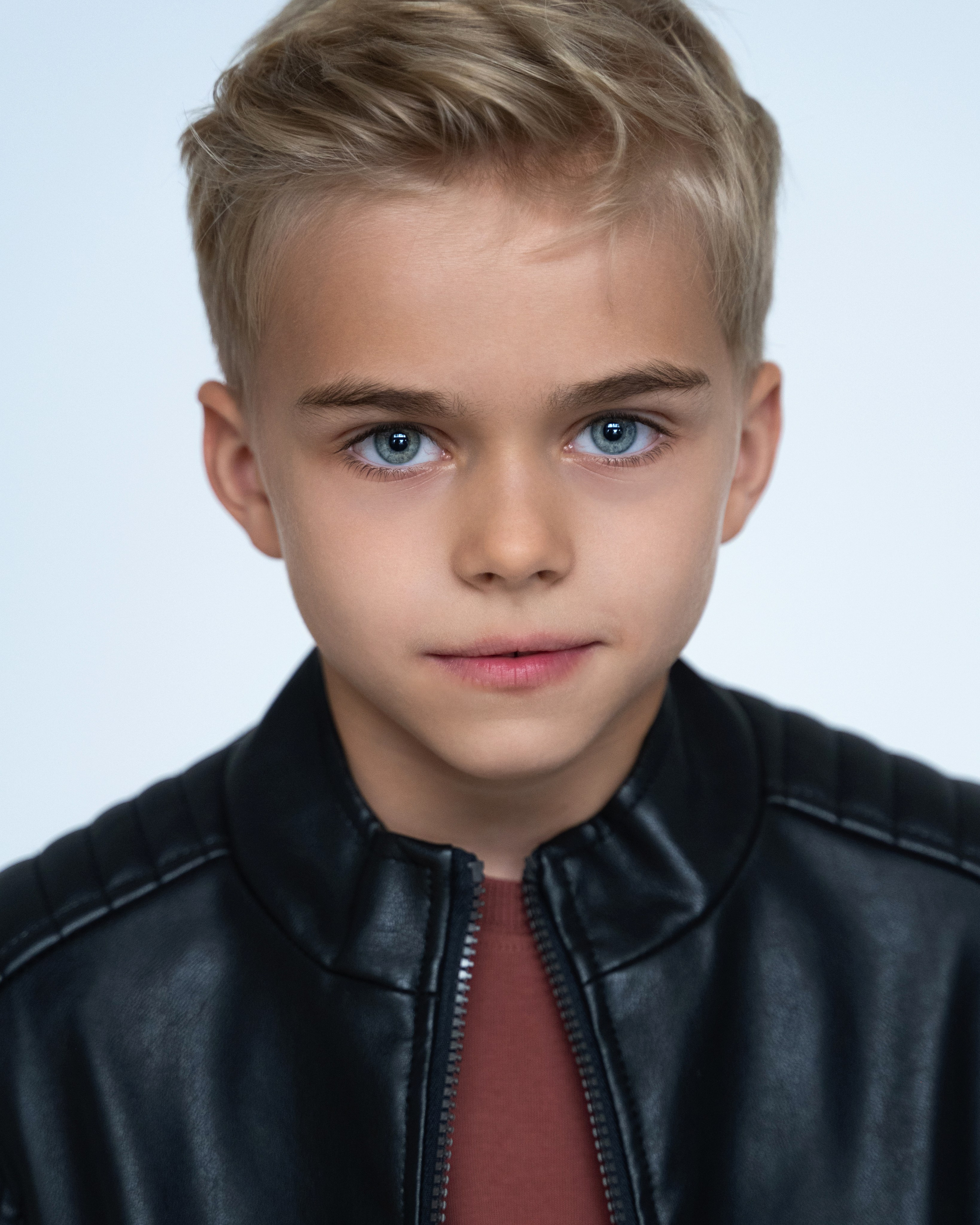 Иван. Фотограф Москва Виктория Вишневская актерское / модельное портфолио