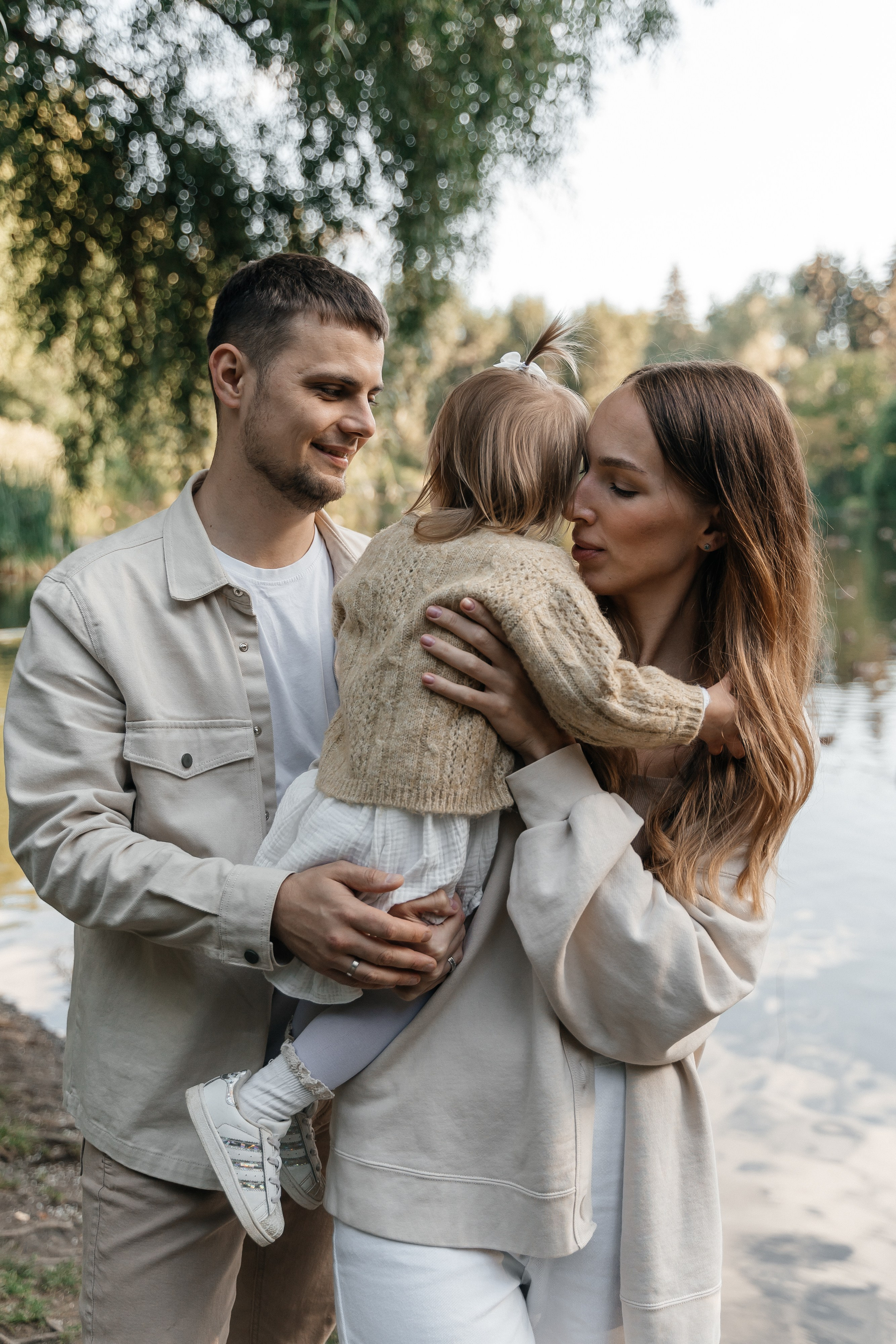 Лёша, Ксюша и Вика. Волик Мария