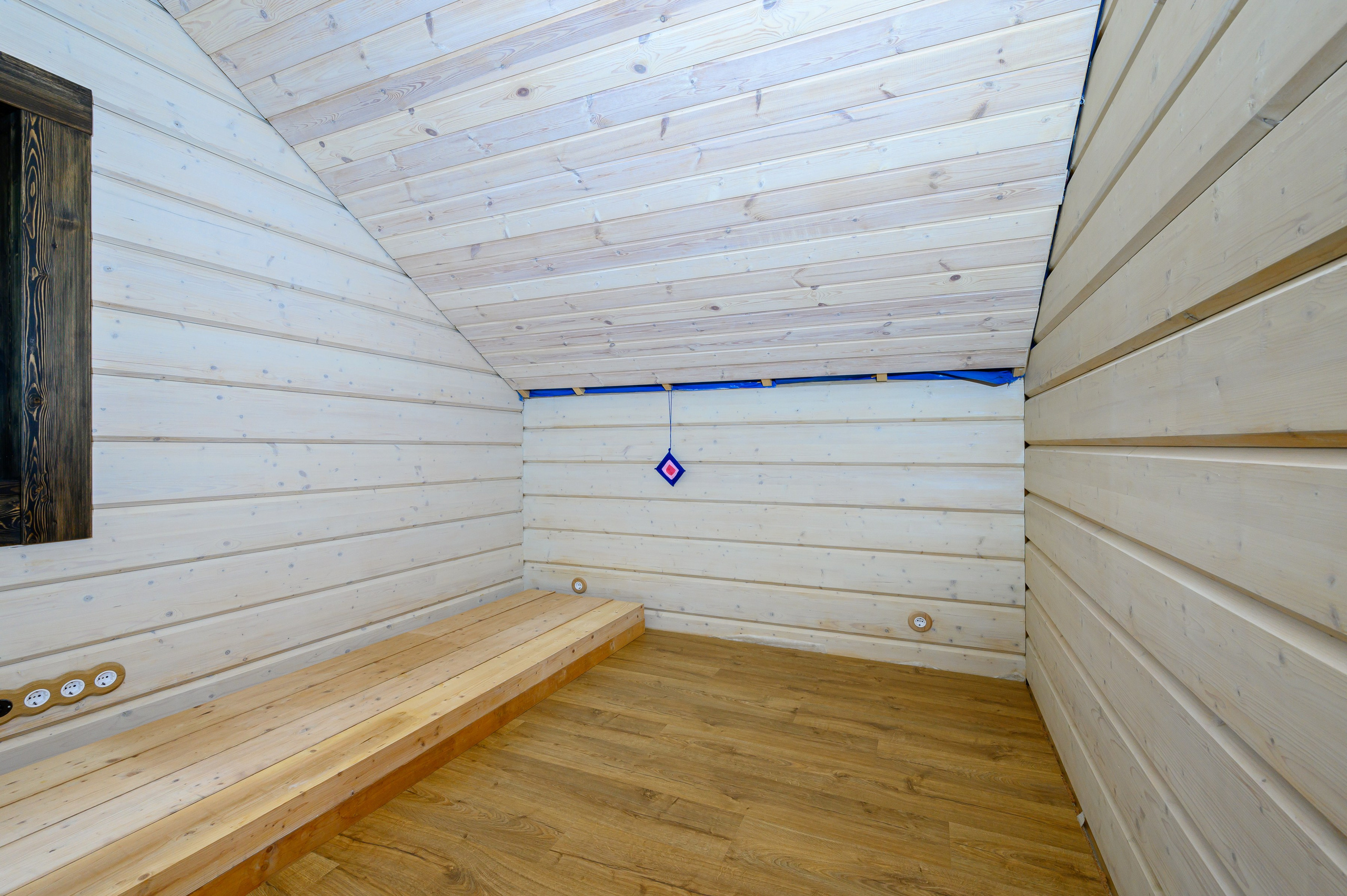 Дом на продажу в Ленинградской области. Интерьерный фотограф. Фото- видеосъемка недвижимости Санкт-Петербург