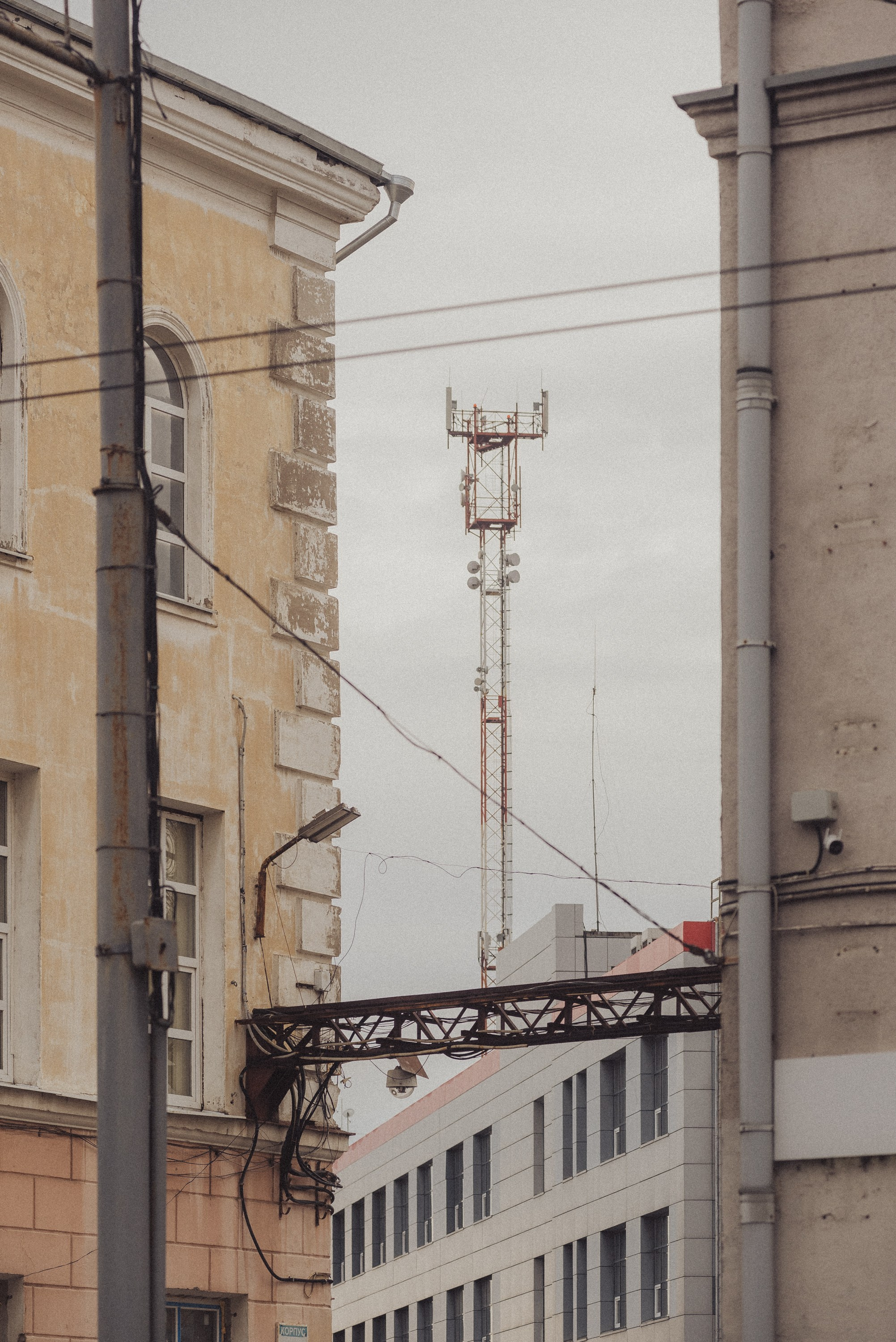 Проект #улицыгорода. Ярославль, ул. Республиканская. Документальный фотограф Илья Тихановский