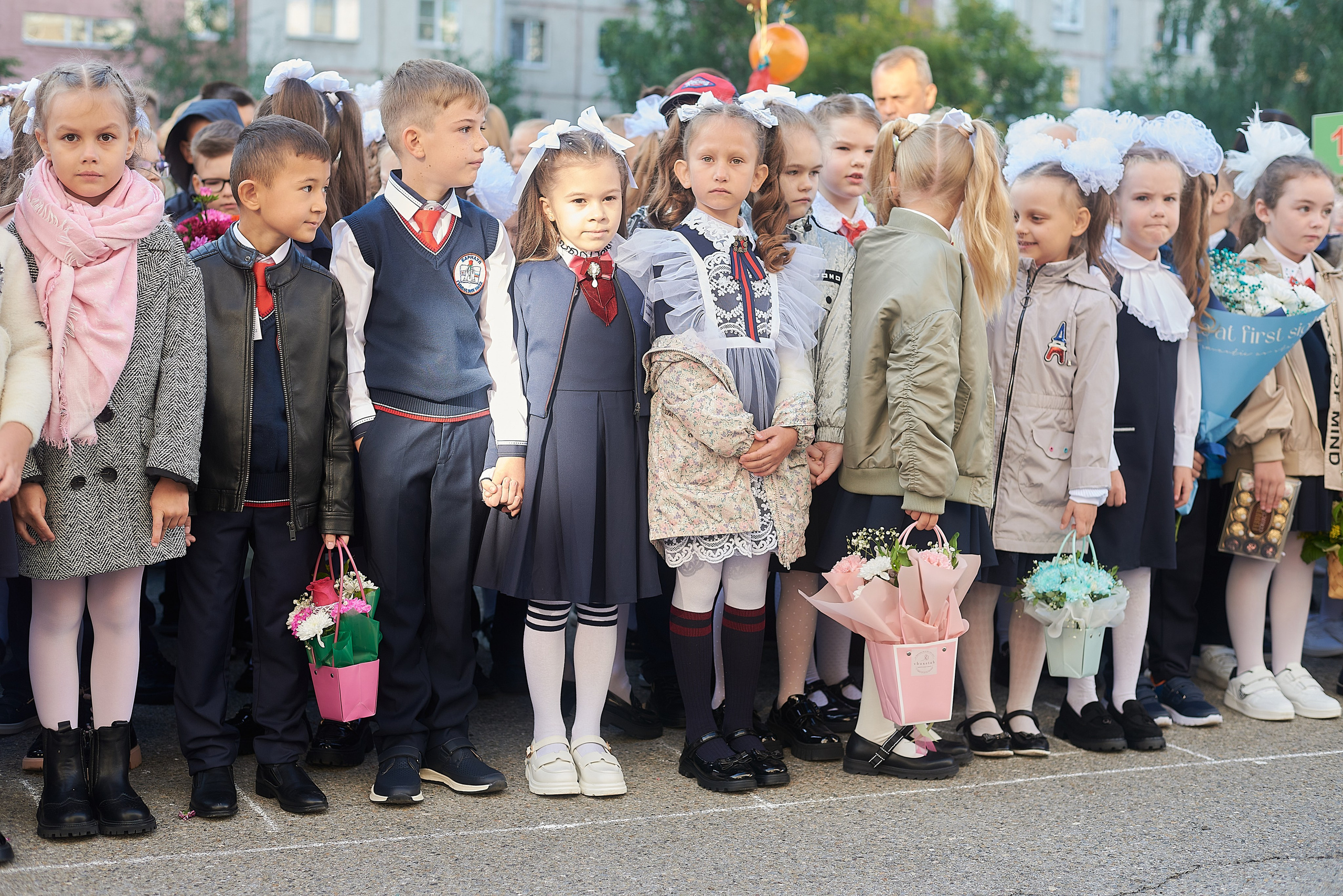 Первый класс. Фотограф Елена Дука. Контент съемка. Семейная фотография