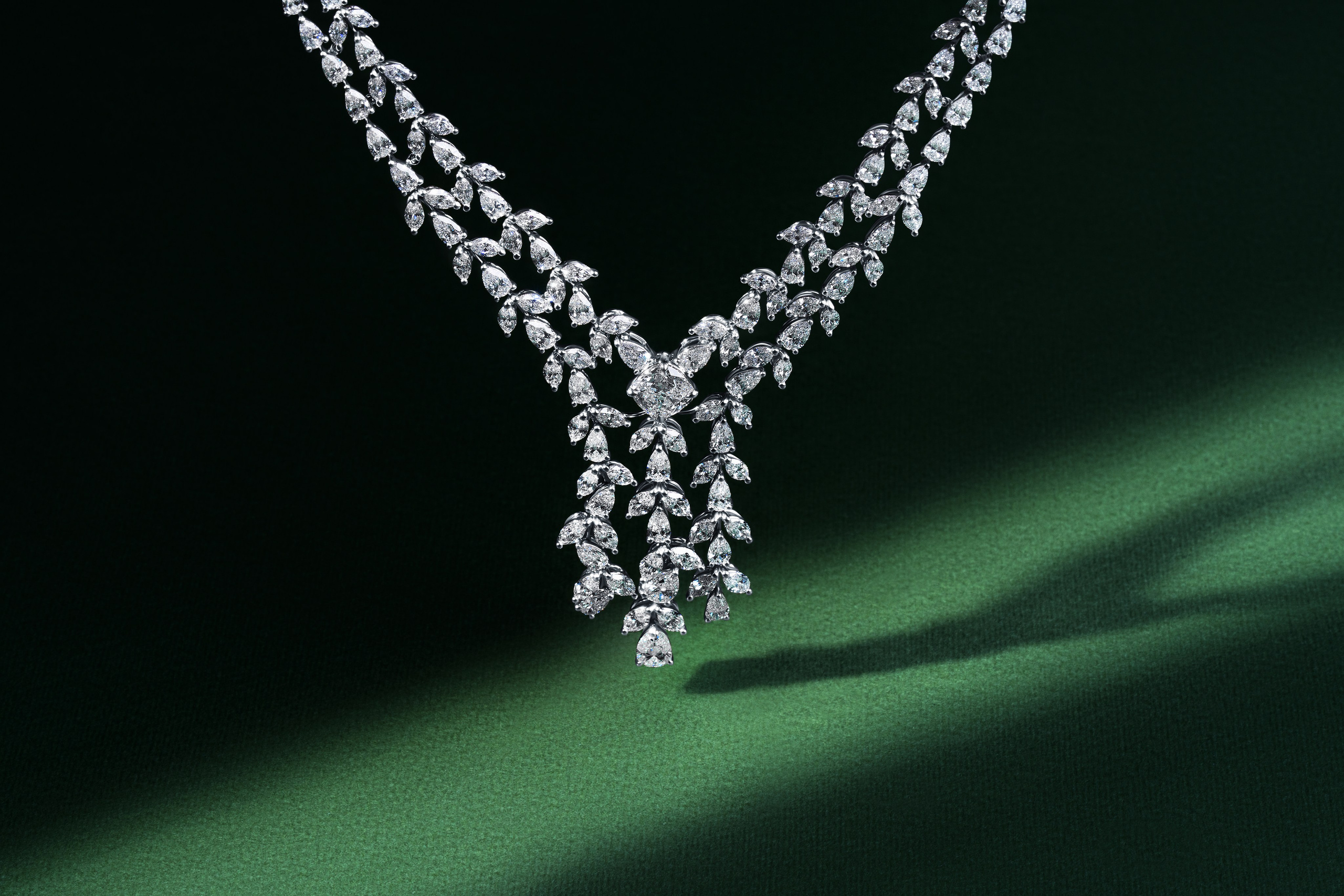 Jewelry. Retouching service