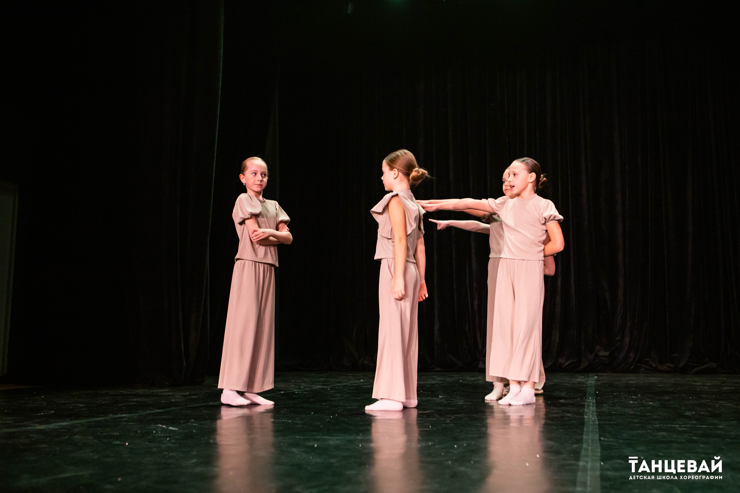 Концерт | Школа танцев «Танцевай». Фотограф Абакумова Анастасия