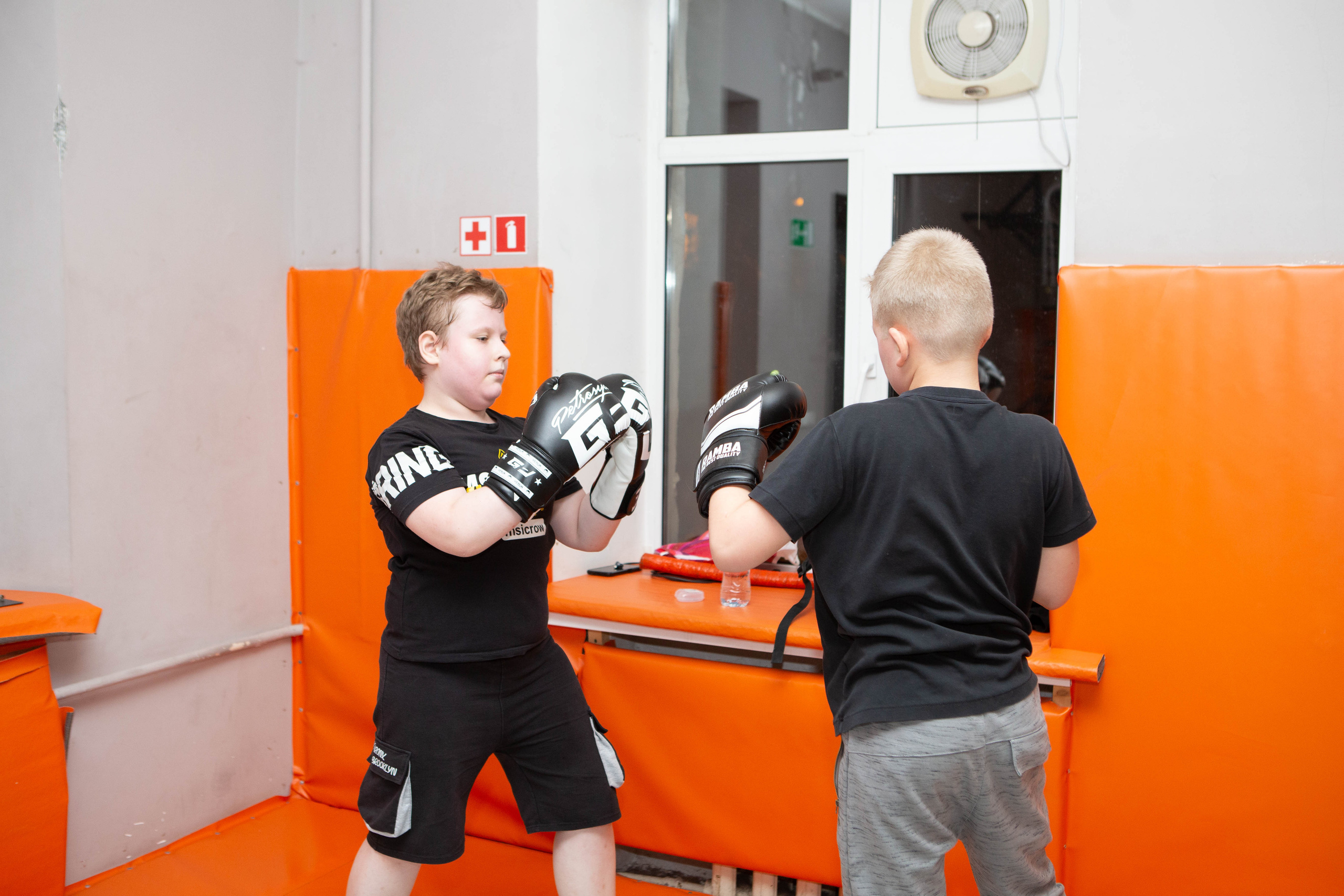 Бокс | тренировка дети. Фотограф Абакумова Анастасия