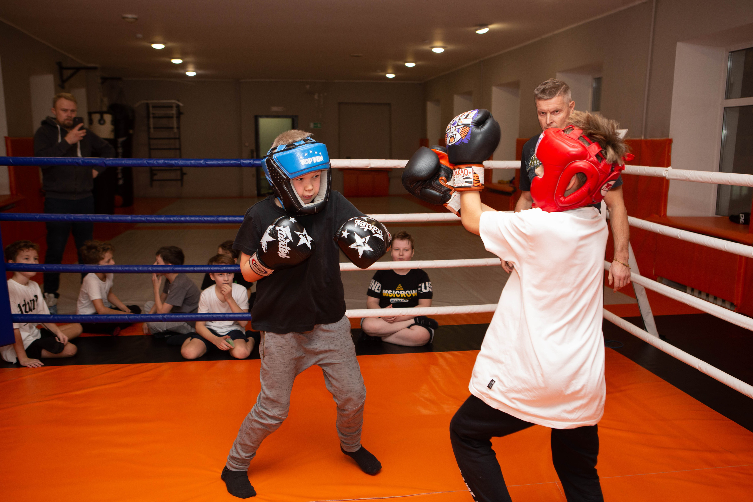 Бокс | тренировка дети. Фотограф Абакумова Анастасия