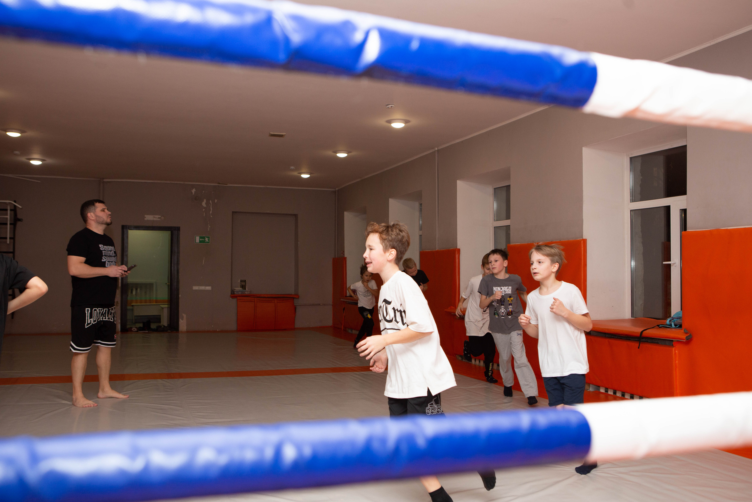 Бокс | тренировка дети. Фотограф Абакумова Анастасия