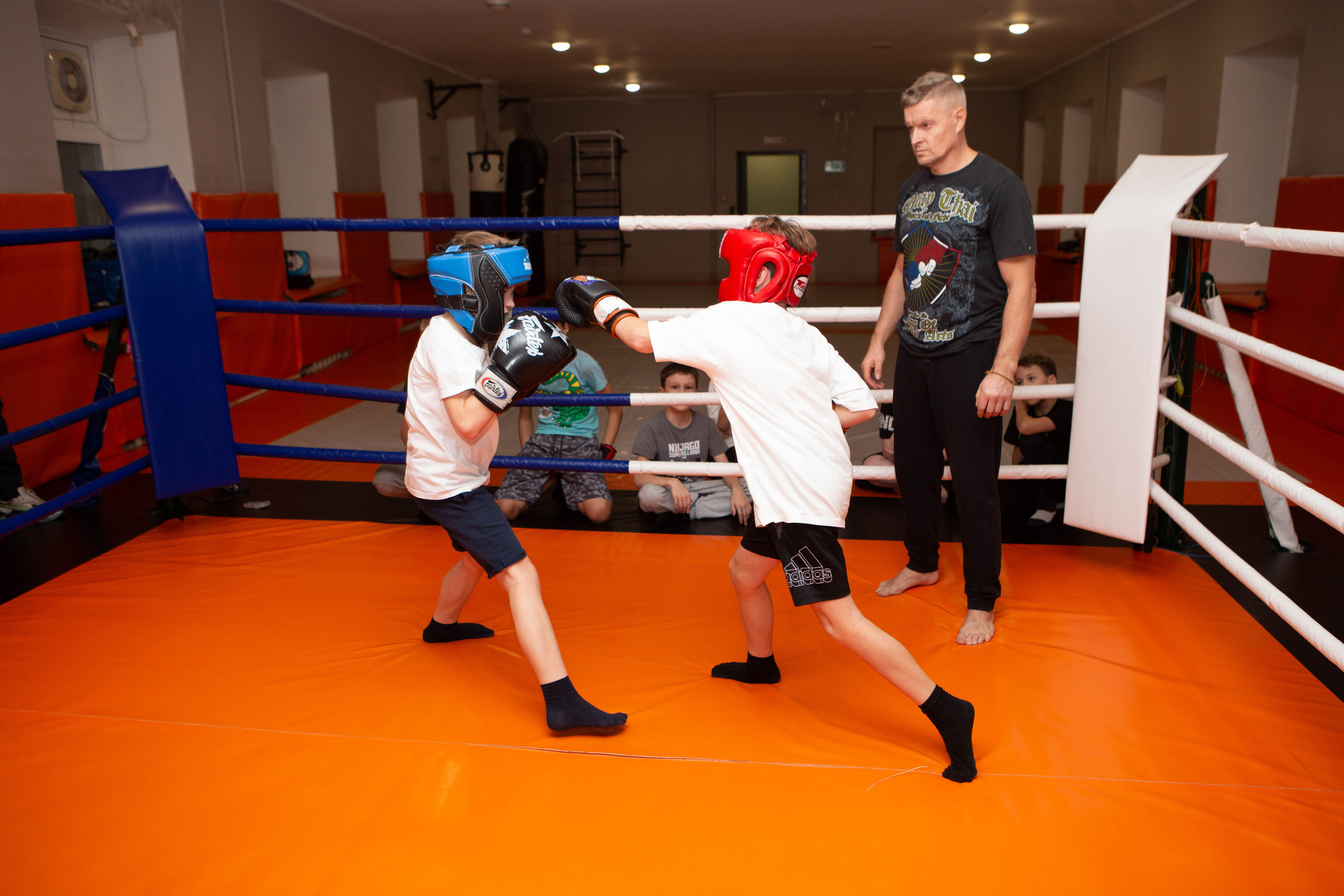 Бокс | тренировка дети. Фотограф Абакумова Анастасия