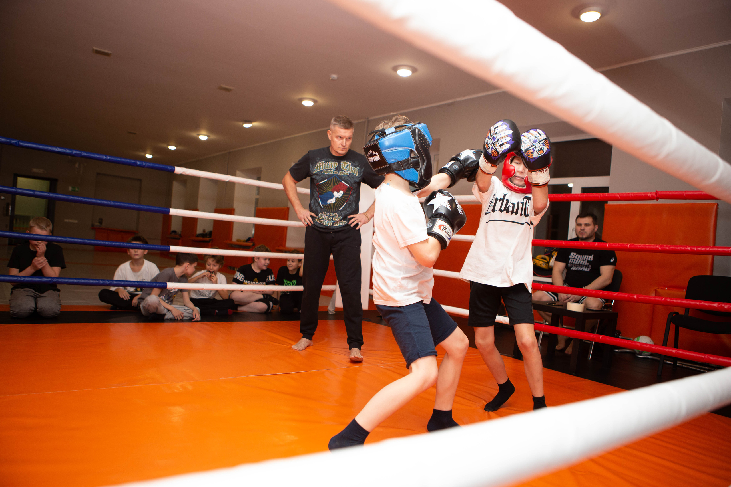 Бокс | тренировка дети. Фотограф Абакумова Анастасия