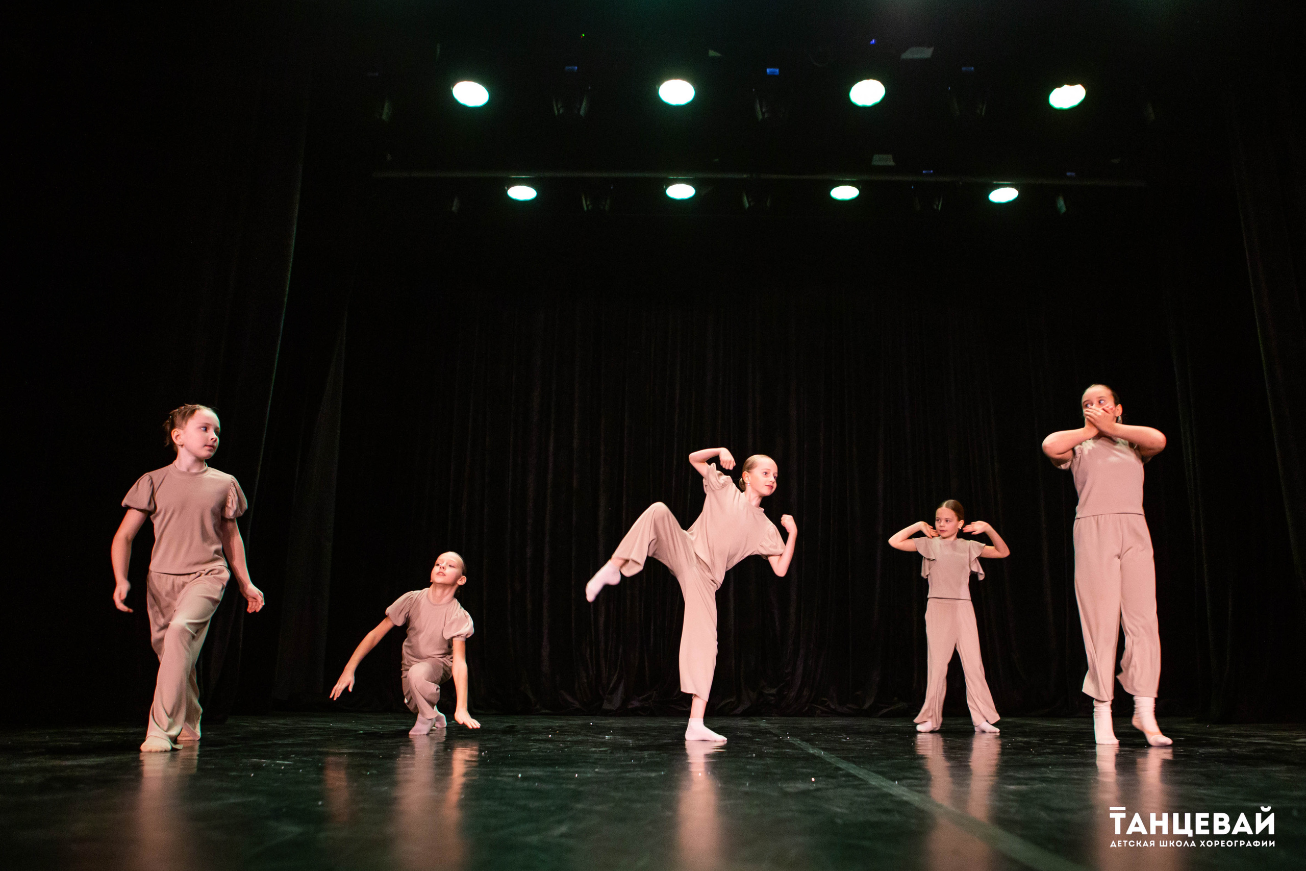 Концерт | Школа танцев «Танцевай». Фотограф Абакумова Анастасия