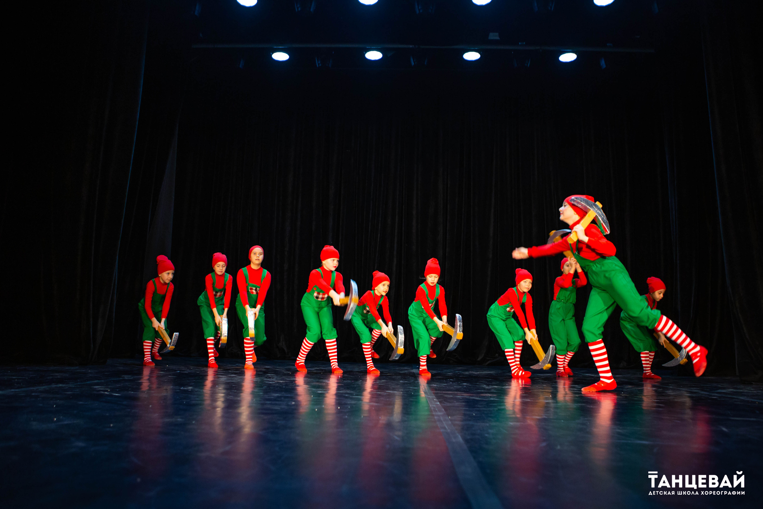 Концерт | Школа танцев «Танцевай». Фотограф Абакумова Анастасия