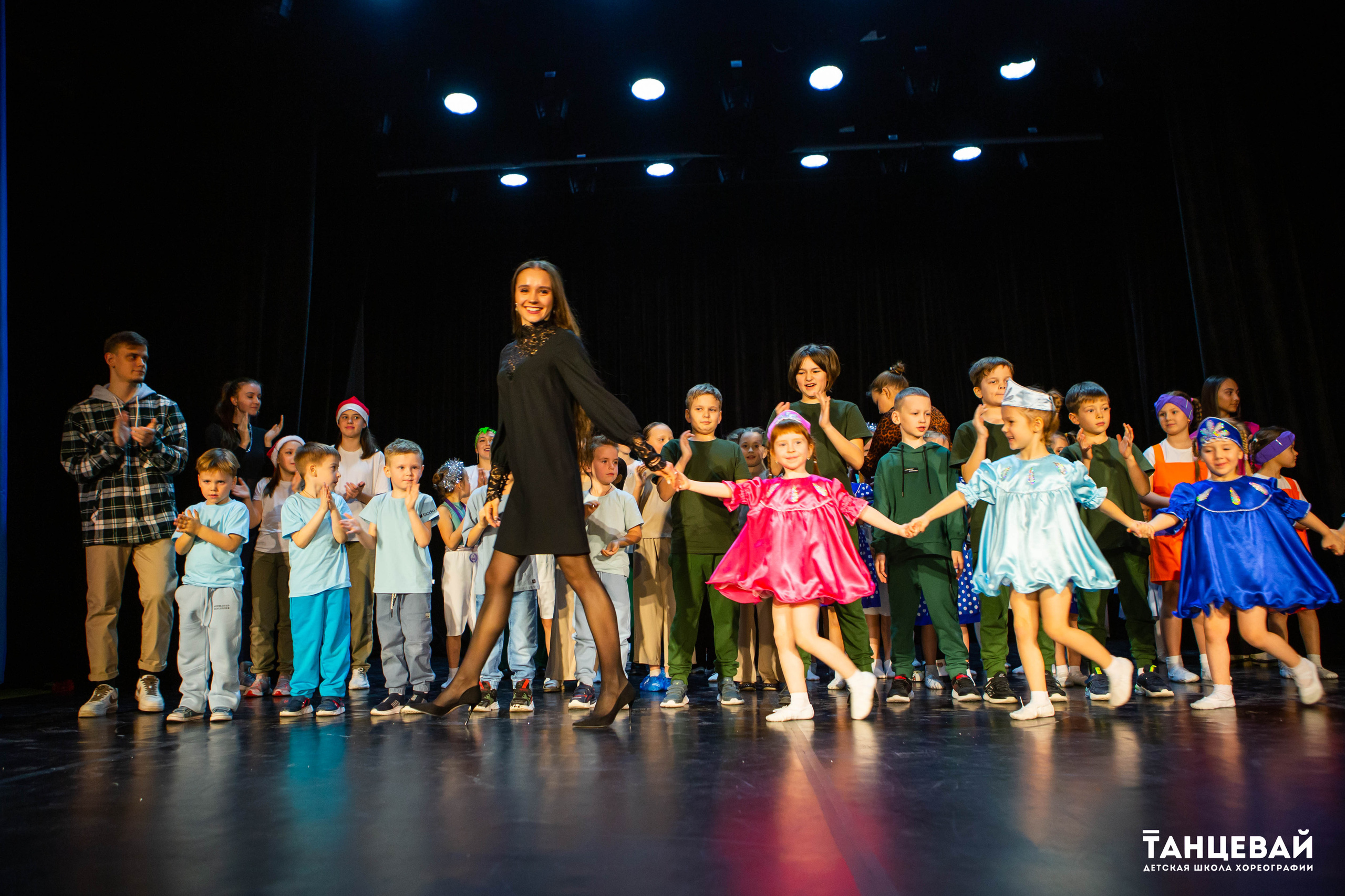 Концерт | Школа танцев «Танцевай». Фотограф Абакумова Анастасия