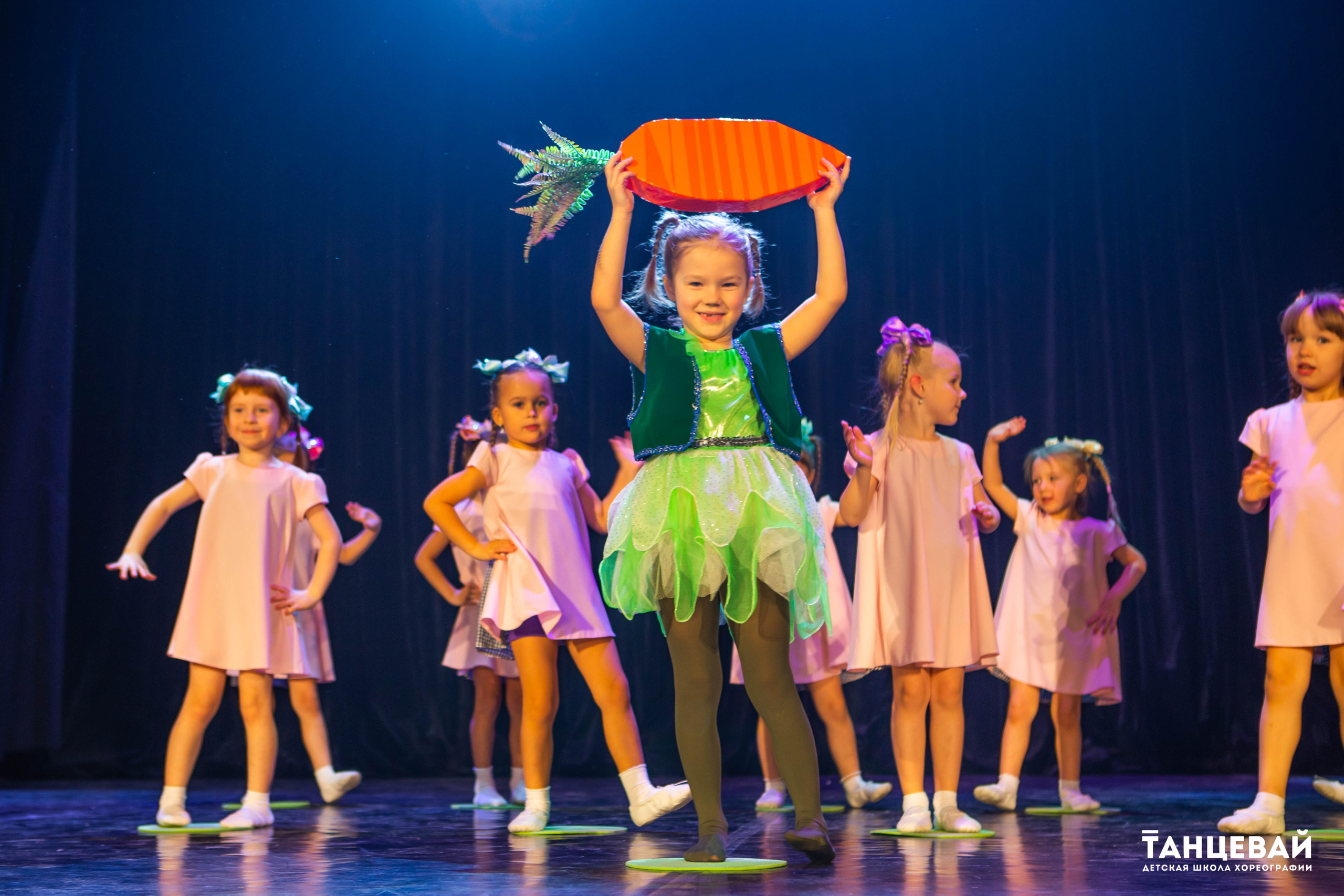 Концерт | Школа танцев «Танцевай». Фотограф Абакумова Анастасия