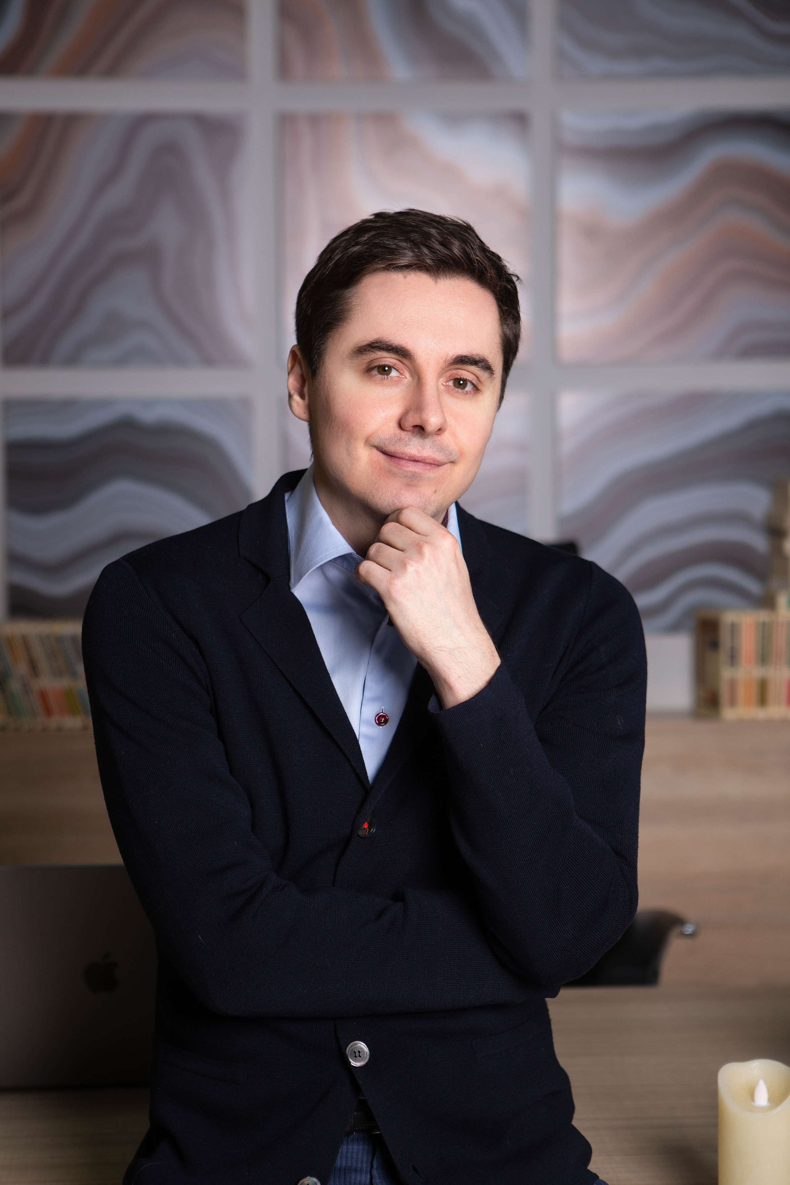 BUSINESS PORTRAIT | DENIS. Фотограф Абакумова Анастасия