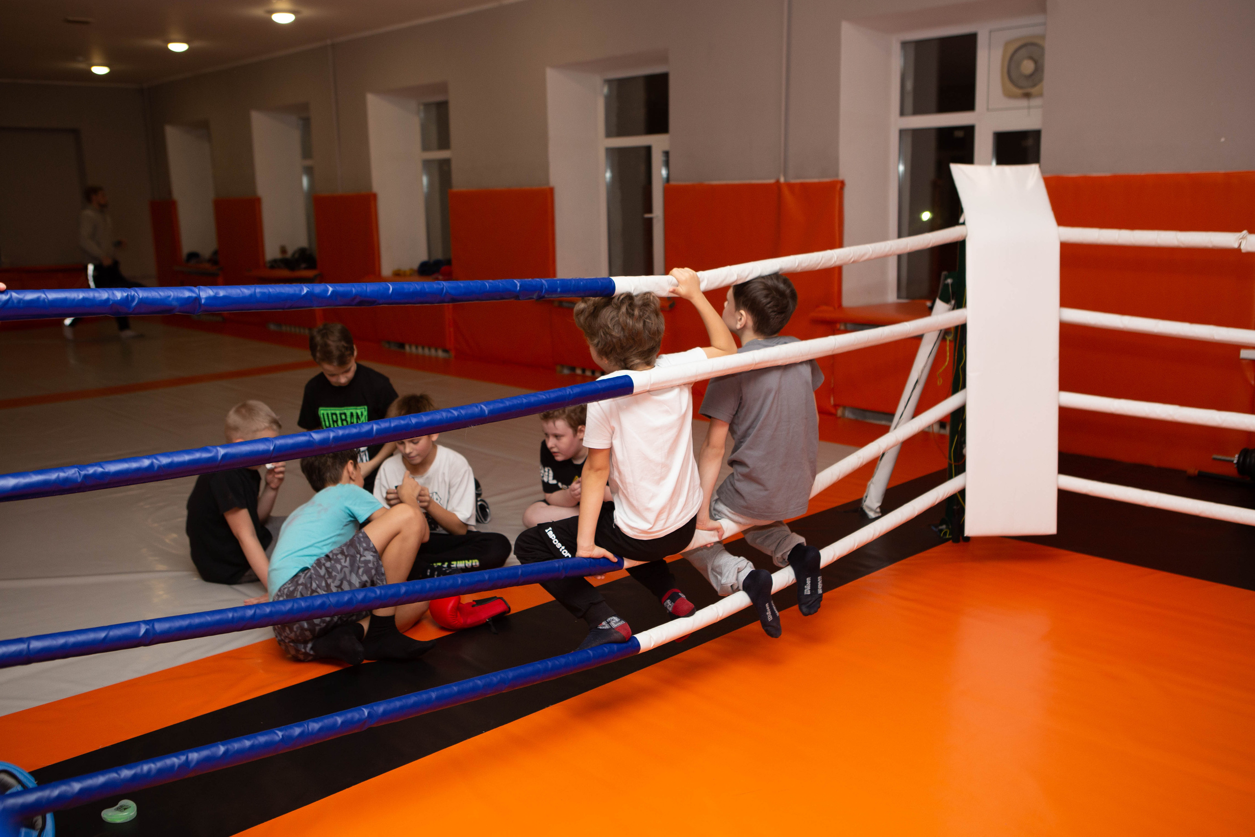 Бокс | тренировка дети. Фотограф Абакумова Анастасия