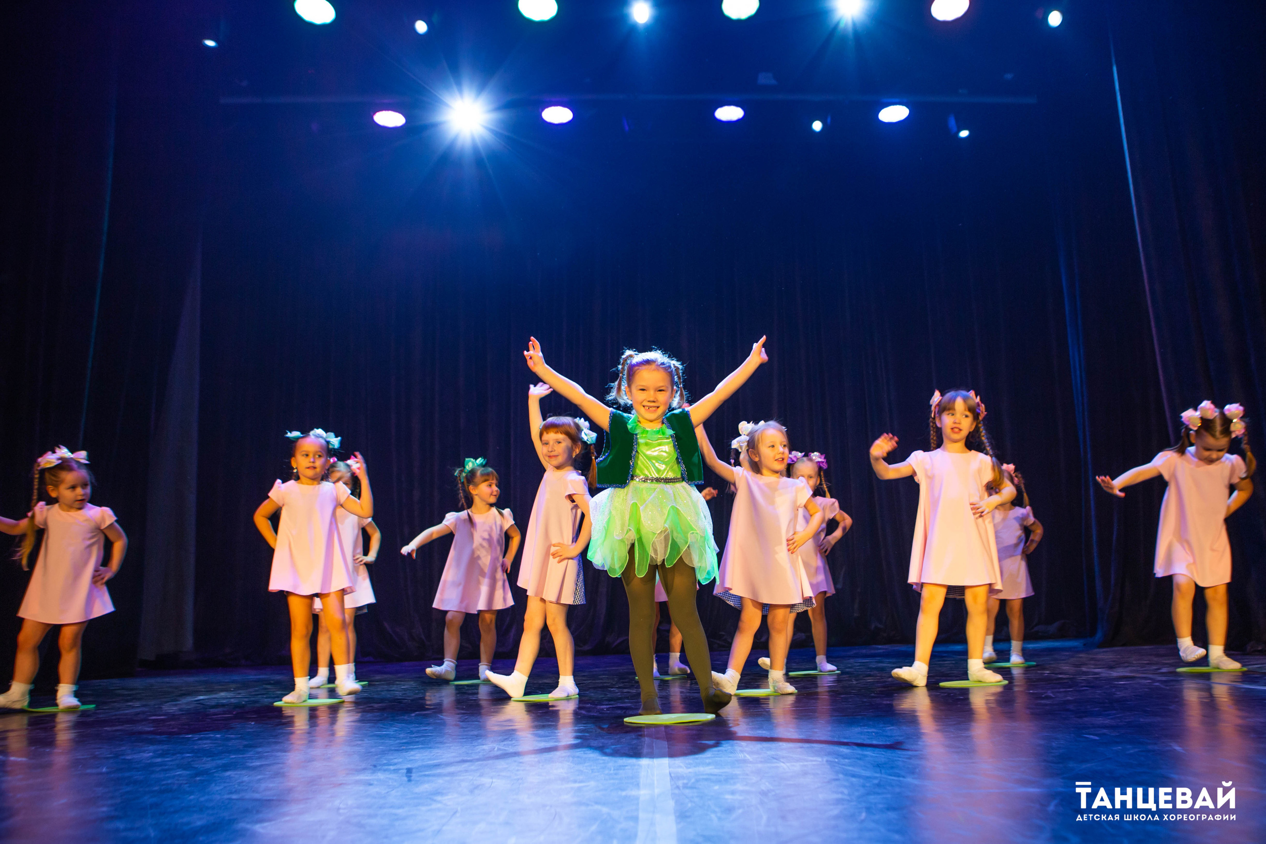 Концерт | Школа танцев «Танцевай». Фотограф Абакумова Анастасия