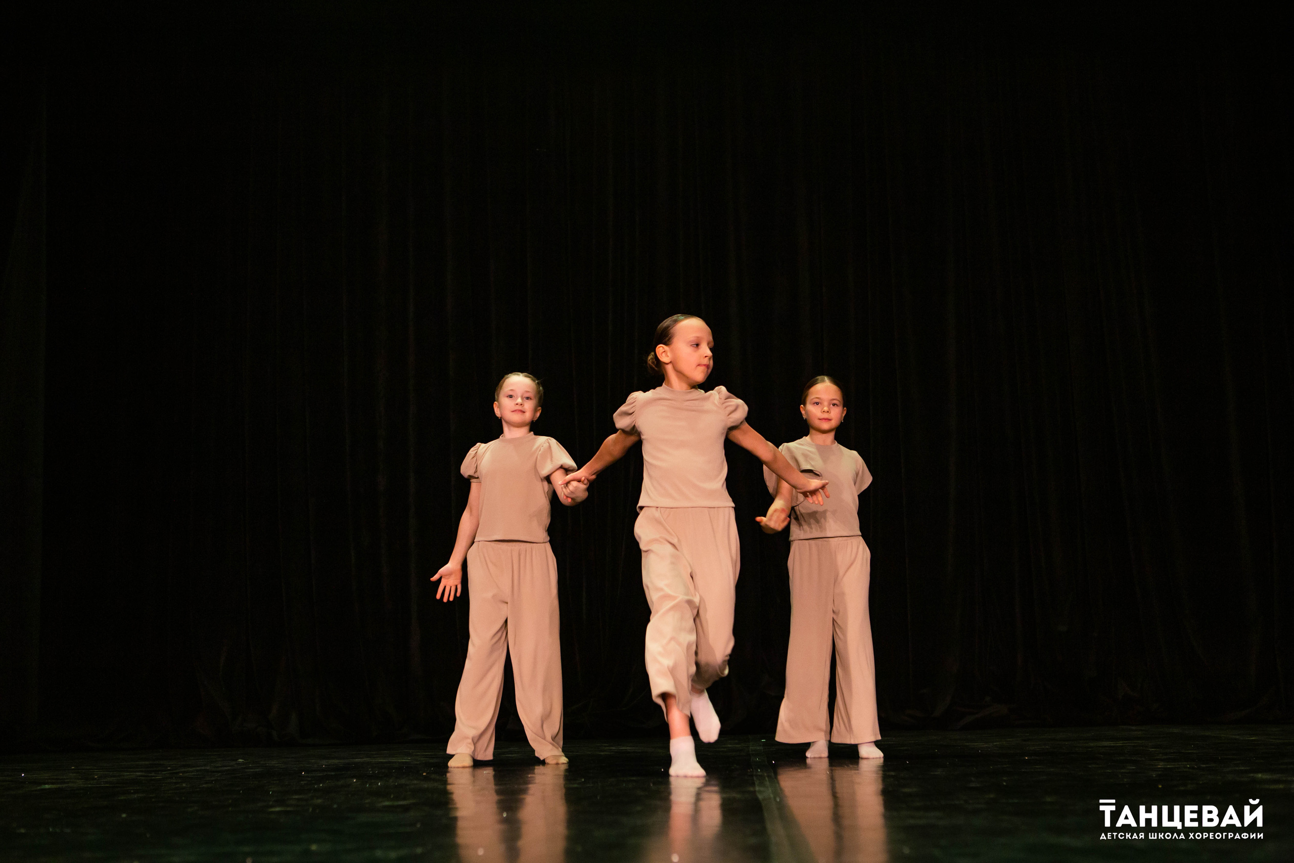 Концерт | Школа танцев «Танцевай». Фотограф Абакумова Анастасия