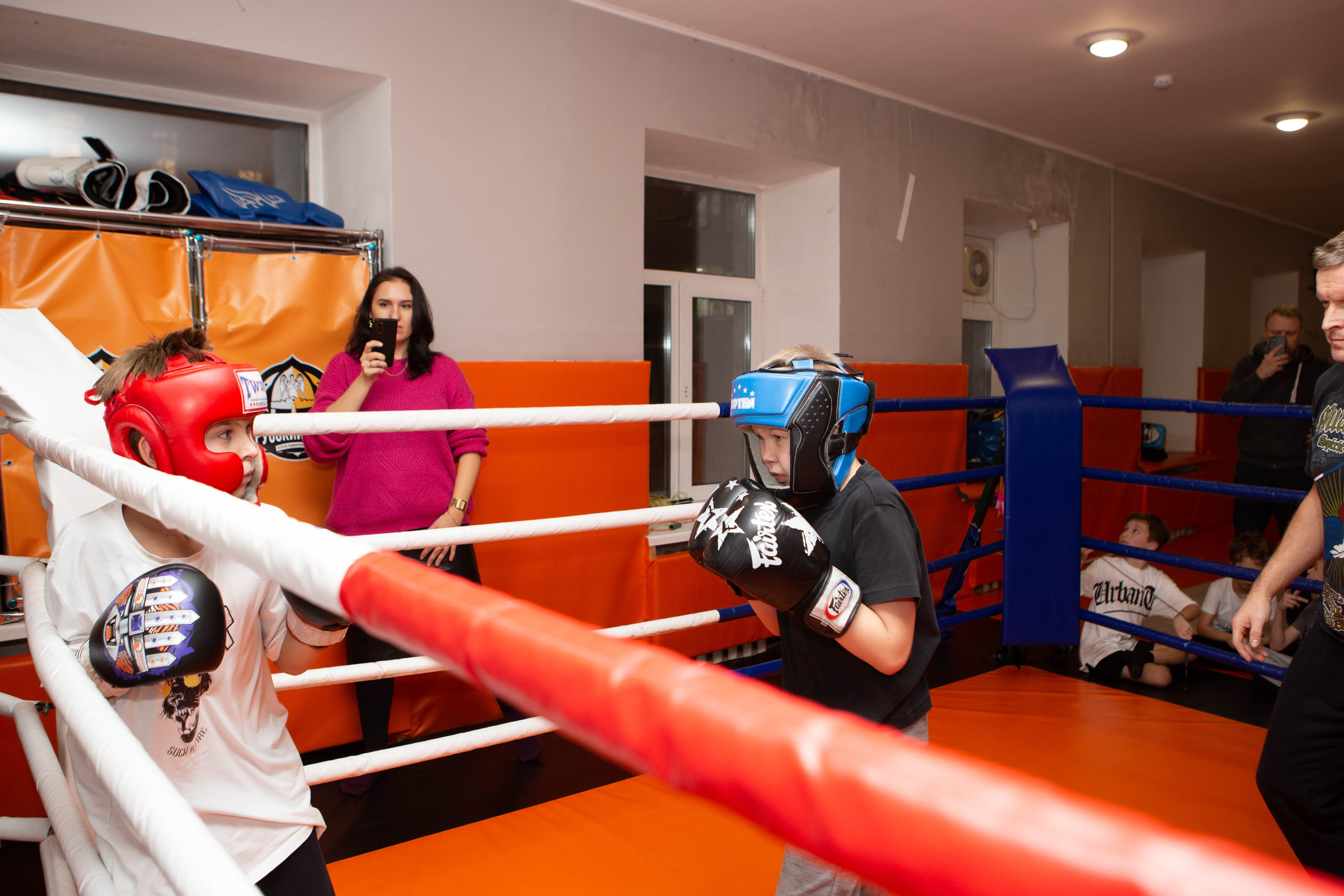 Бокс | тренировка дети. Фотограф Абакумова Анастасия