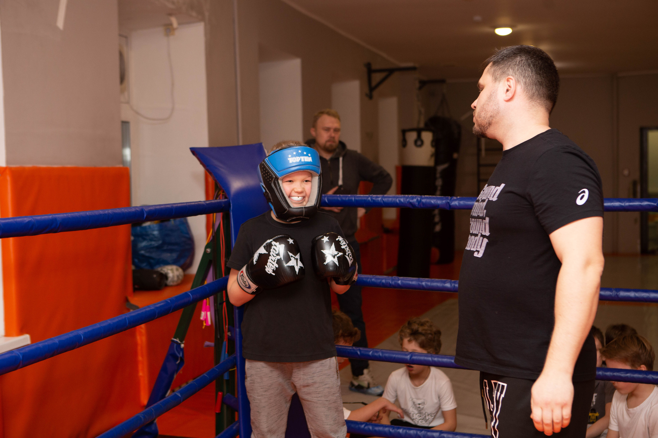 Бокс | тренировка дети. Фотограф Абакумова Анастасия