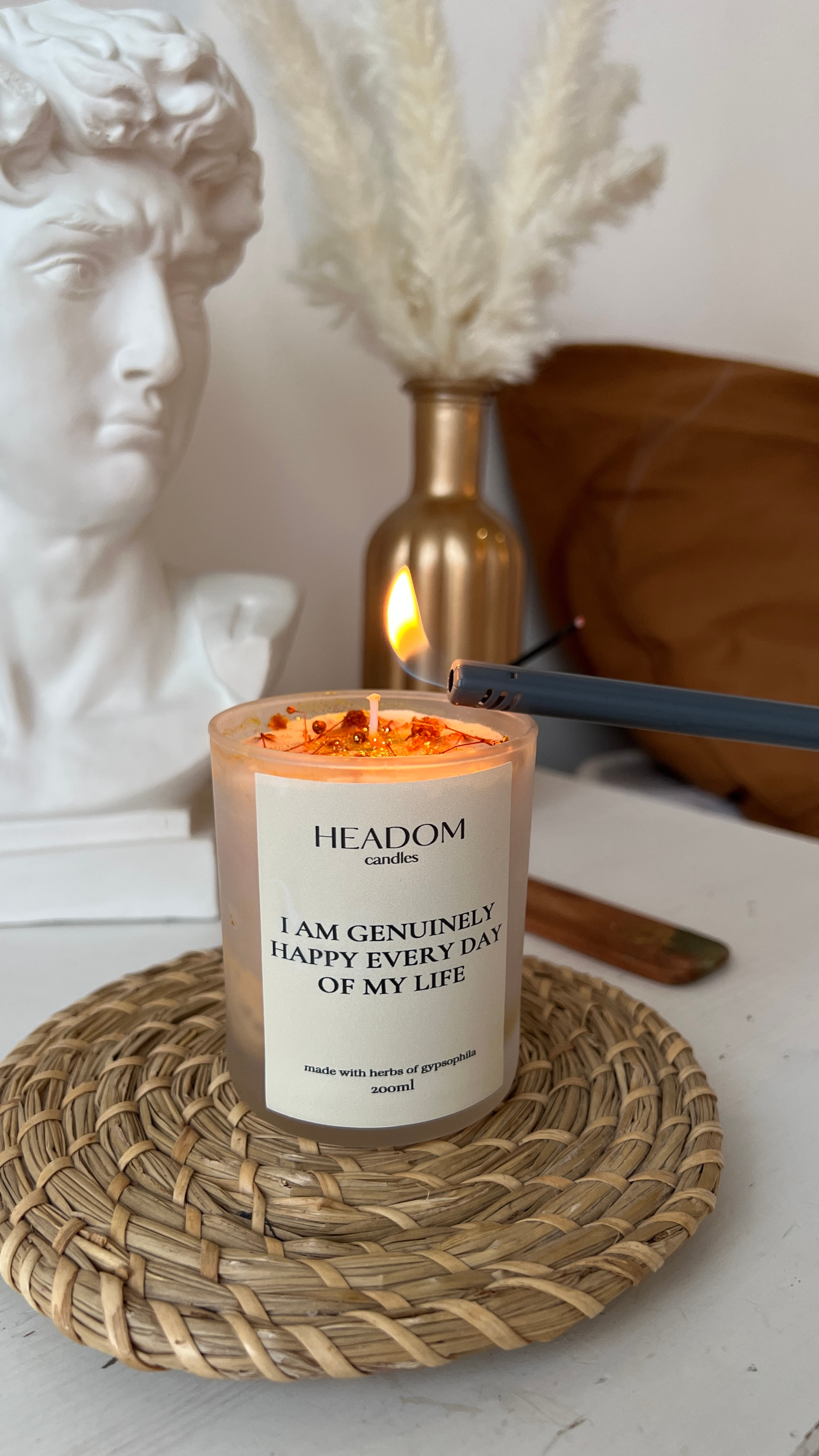 Контетнт | Свечи. Фотограф Абакумова Анастасия