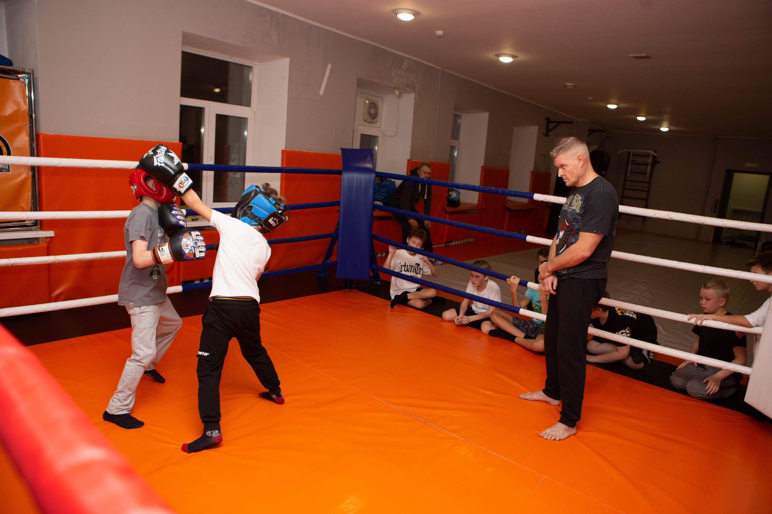 Бокс | тренировка дети. Фотограф Абакумова Анастасия