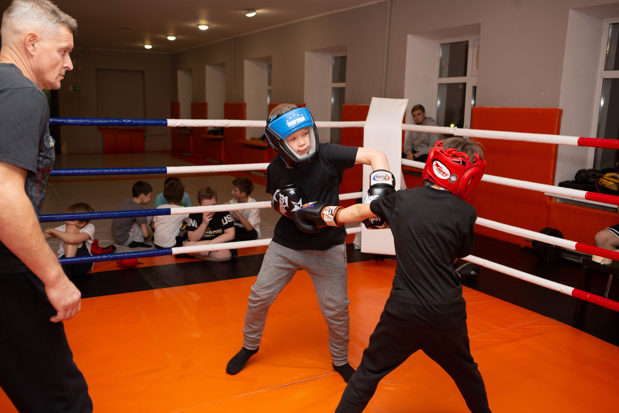 Бокс | тренировка дети. Фотограф Абакумова Анастасия