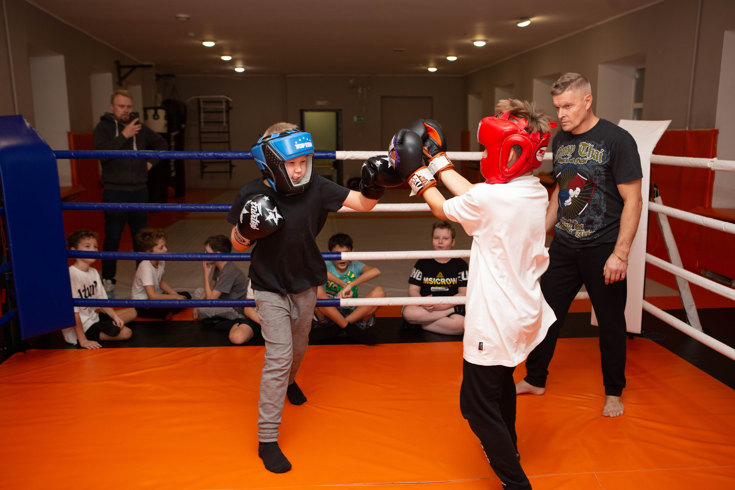 Бокс | тренировка дети. Фотограф Абакумова Анастасия