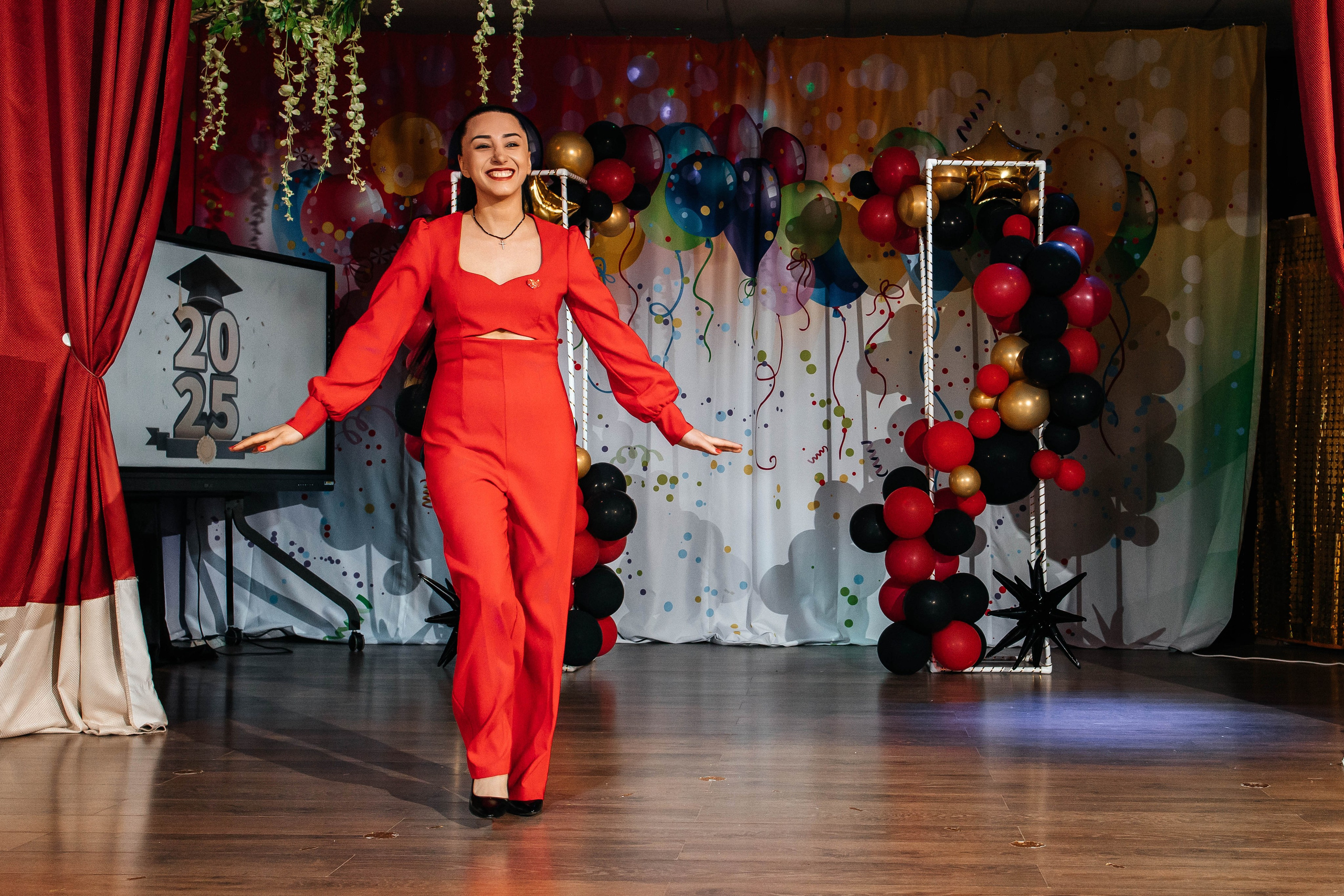 Выпускной в ЛИМПИК. Фотограф в Санкт-Петербурге Виктория Безверхая