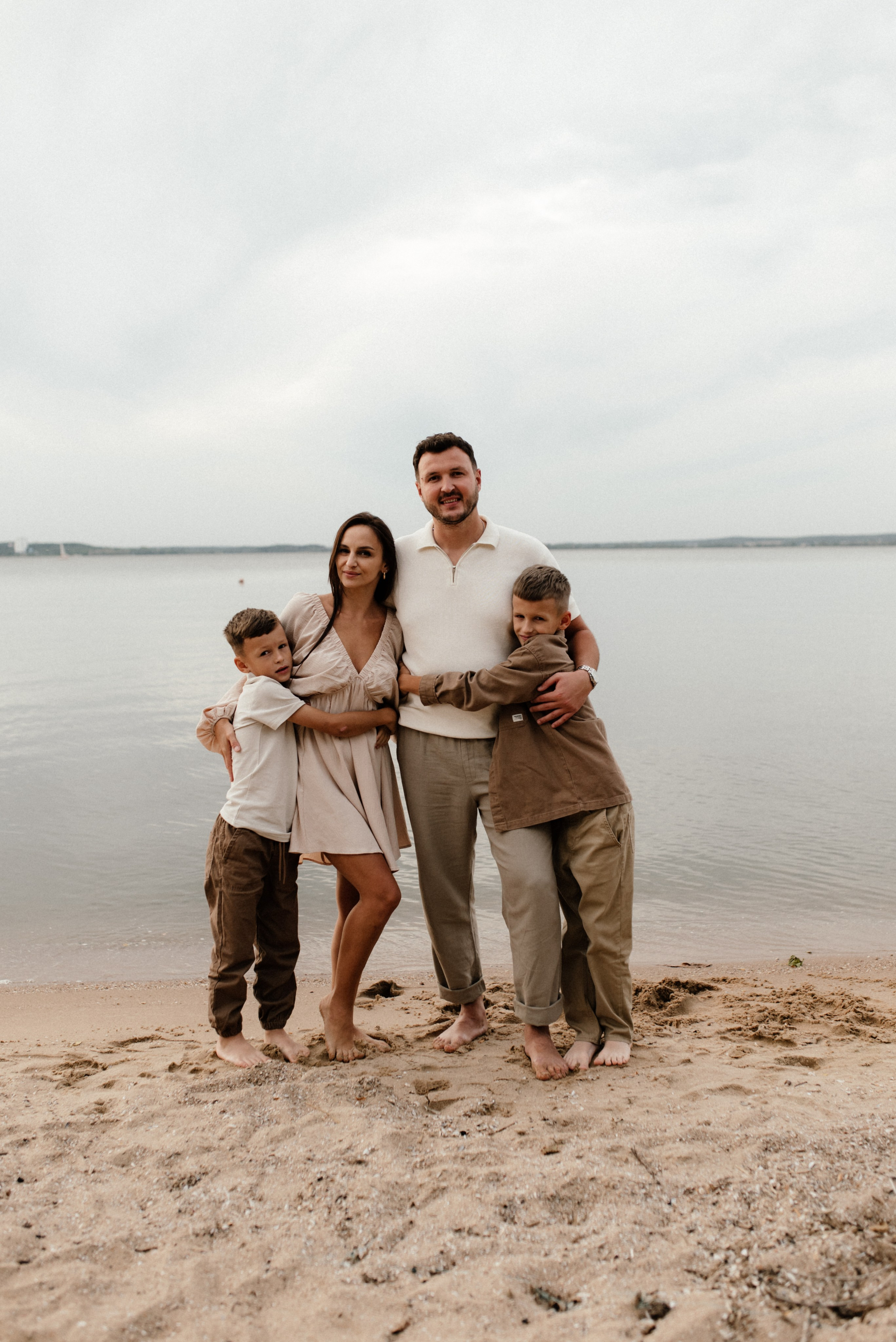 Большая семья на Минском. Фотограф в Минске Наталия Запорощенко